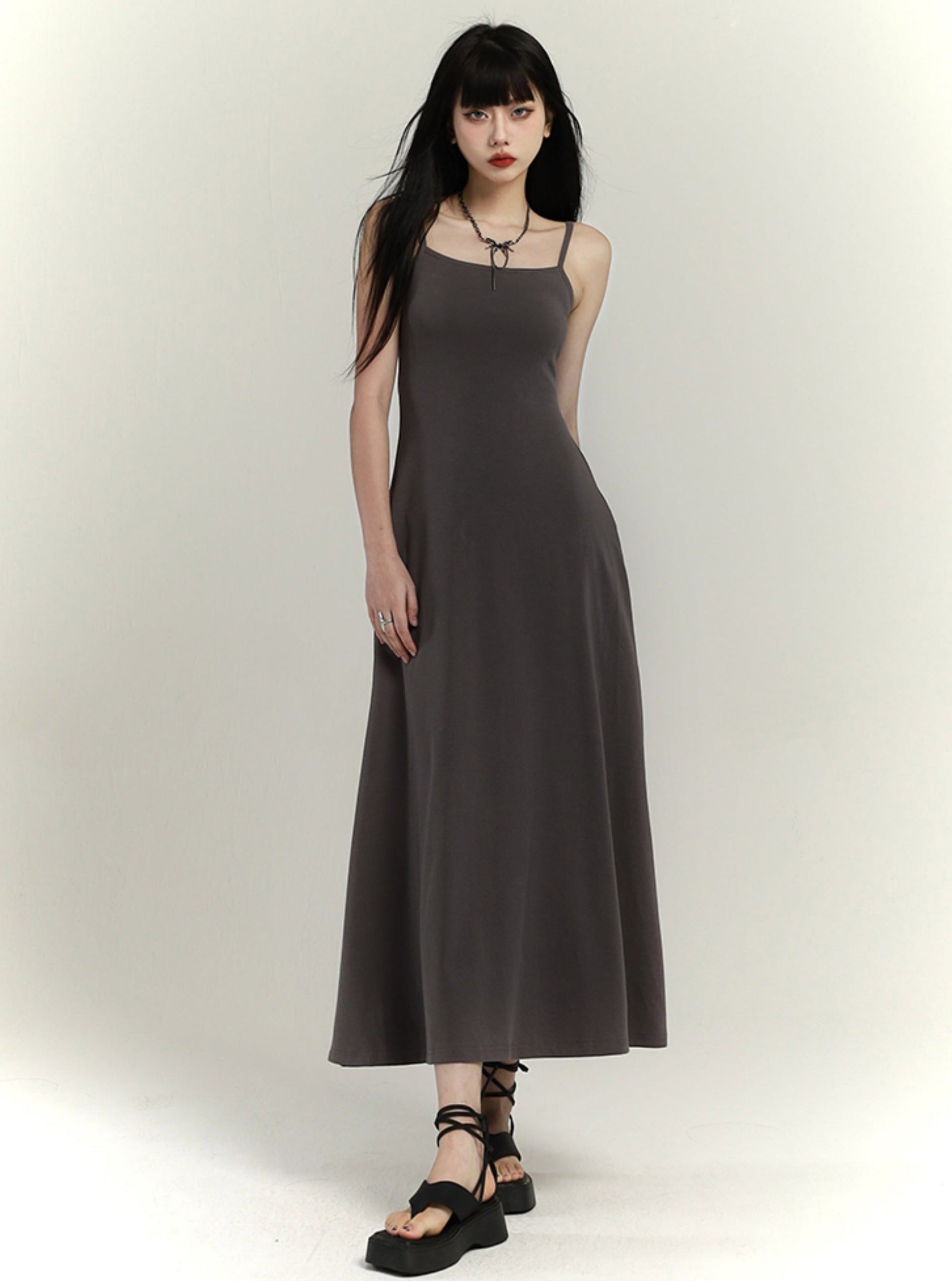 Slim Waist Hip-Covering Slip Dress - chiclara