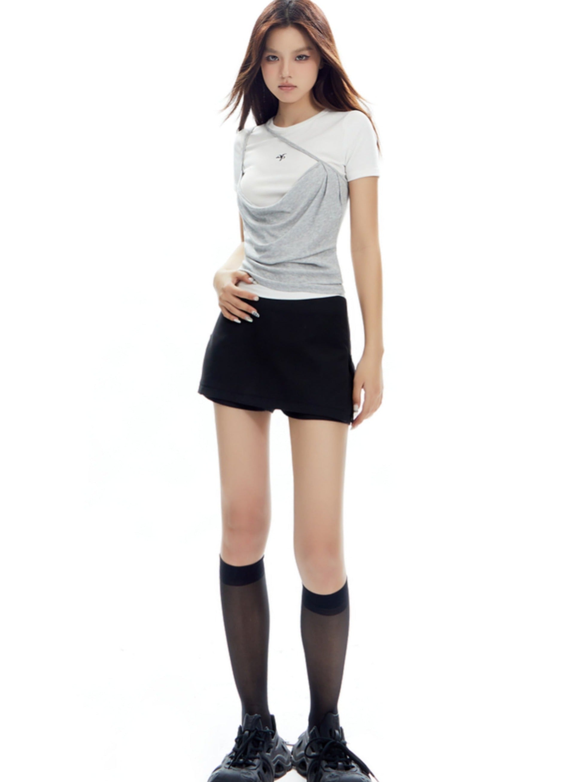 Sleek Slate Mini falda