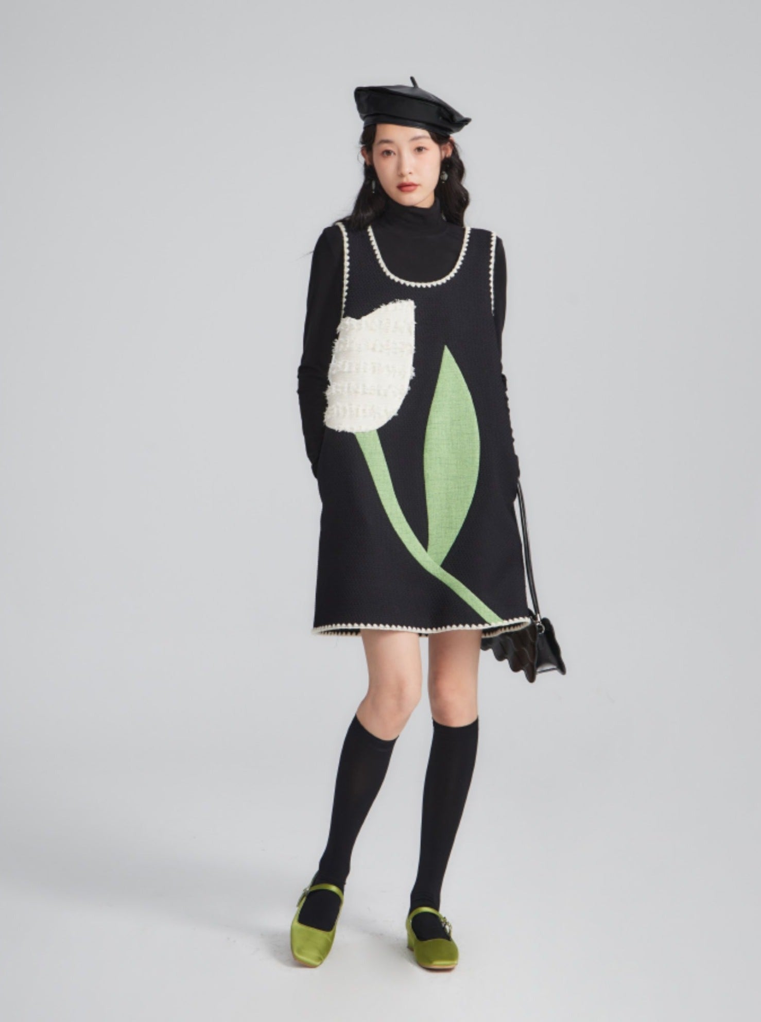 Vestido de jersey caprichoso con diseño de tulipán