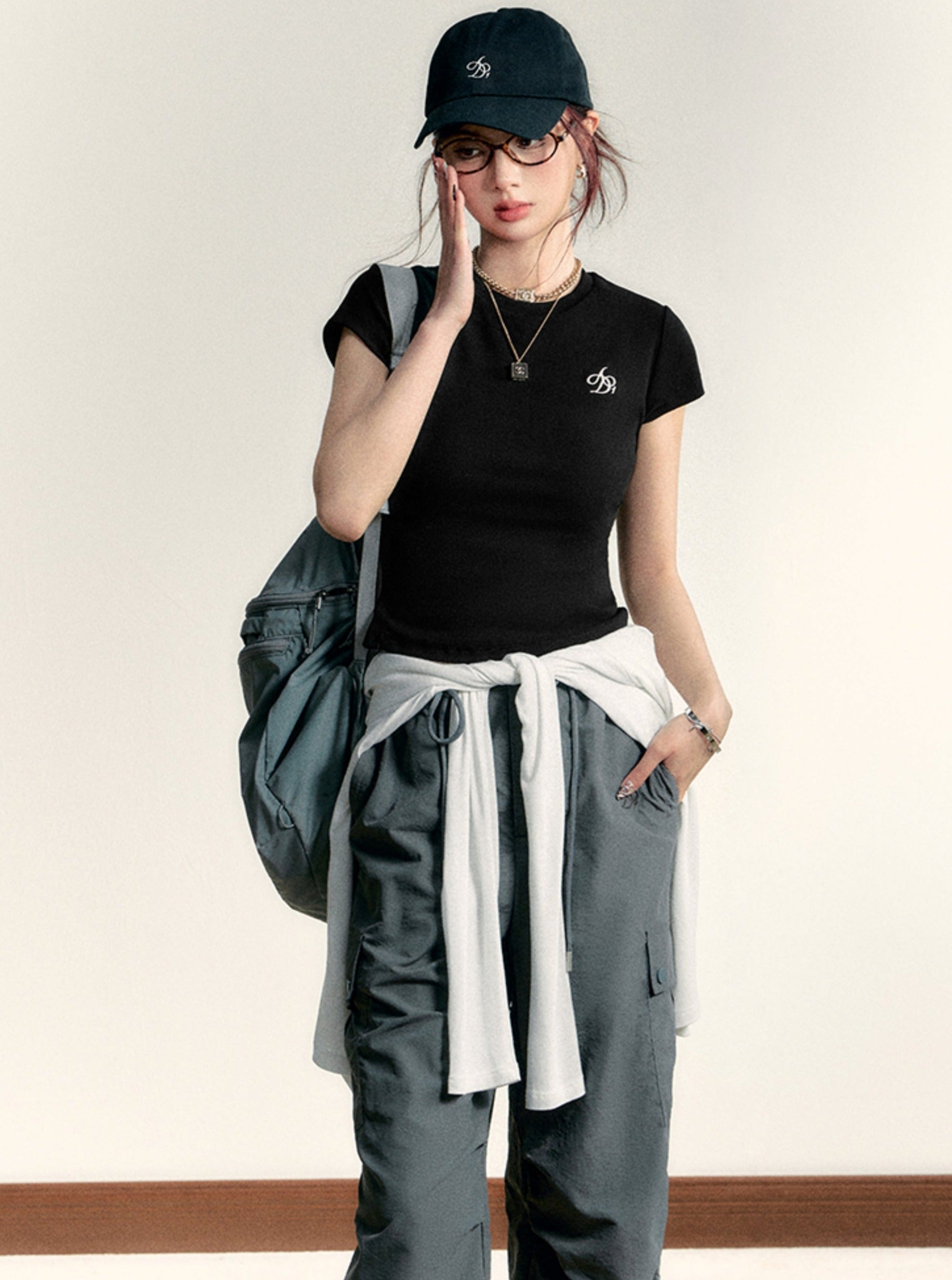 Classic Cropped T-Shirt - Short Sleeve Fitted Basic Tee