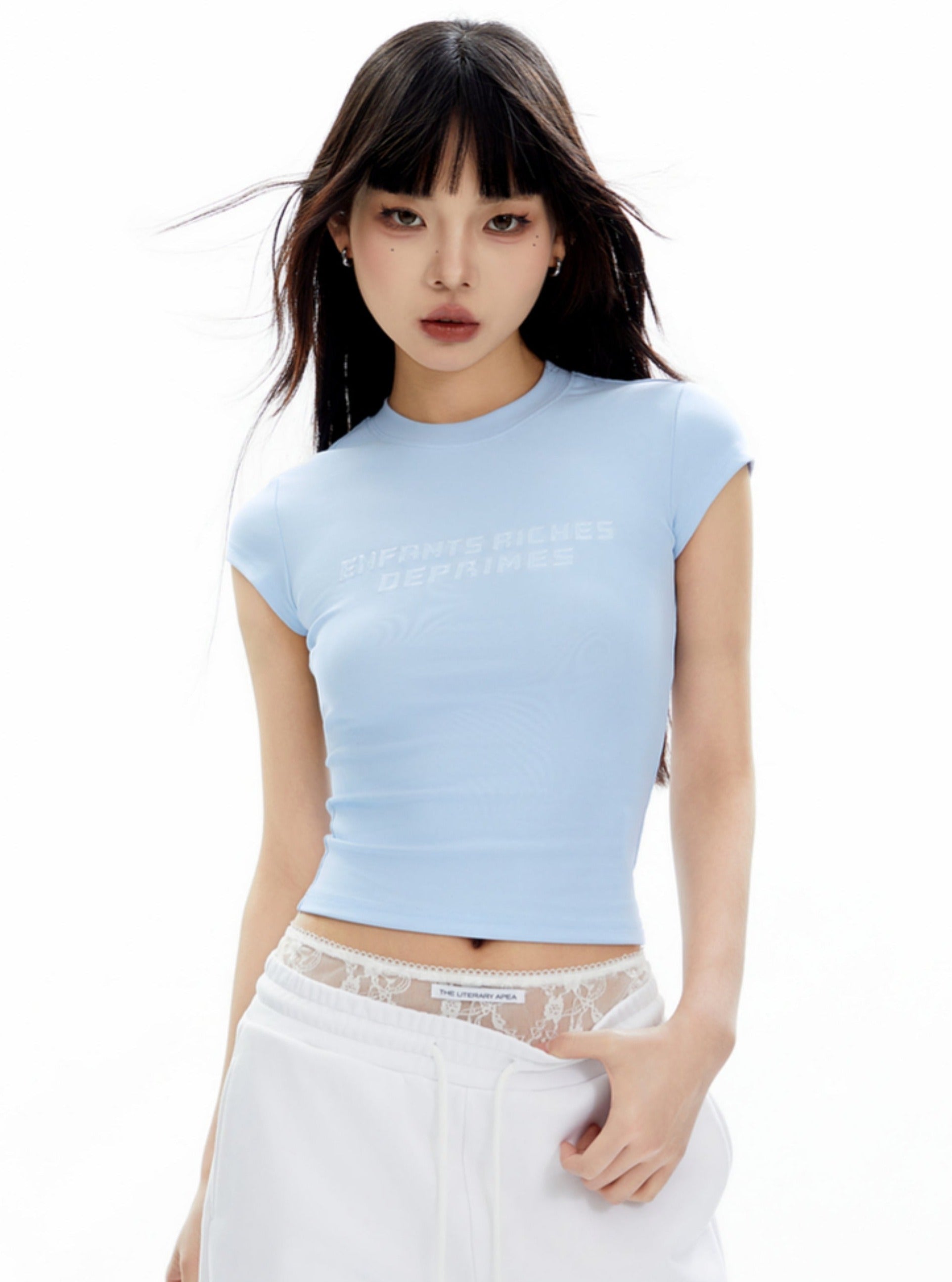 T-shirt de culture du logo bleu pastel