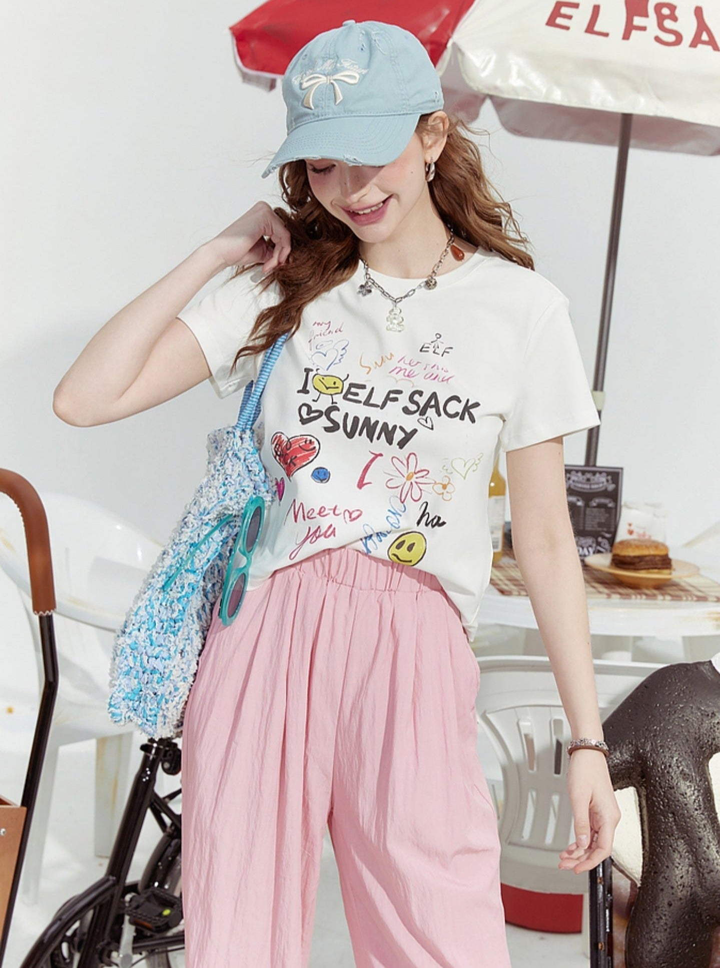 스윗두들 하트 스마일리 그래픽 티셔츠