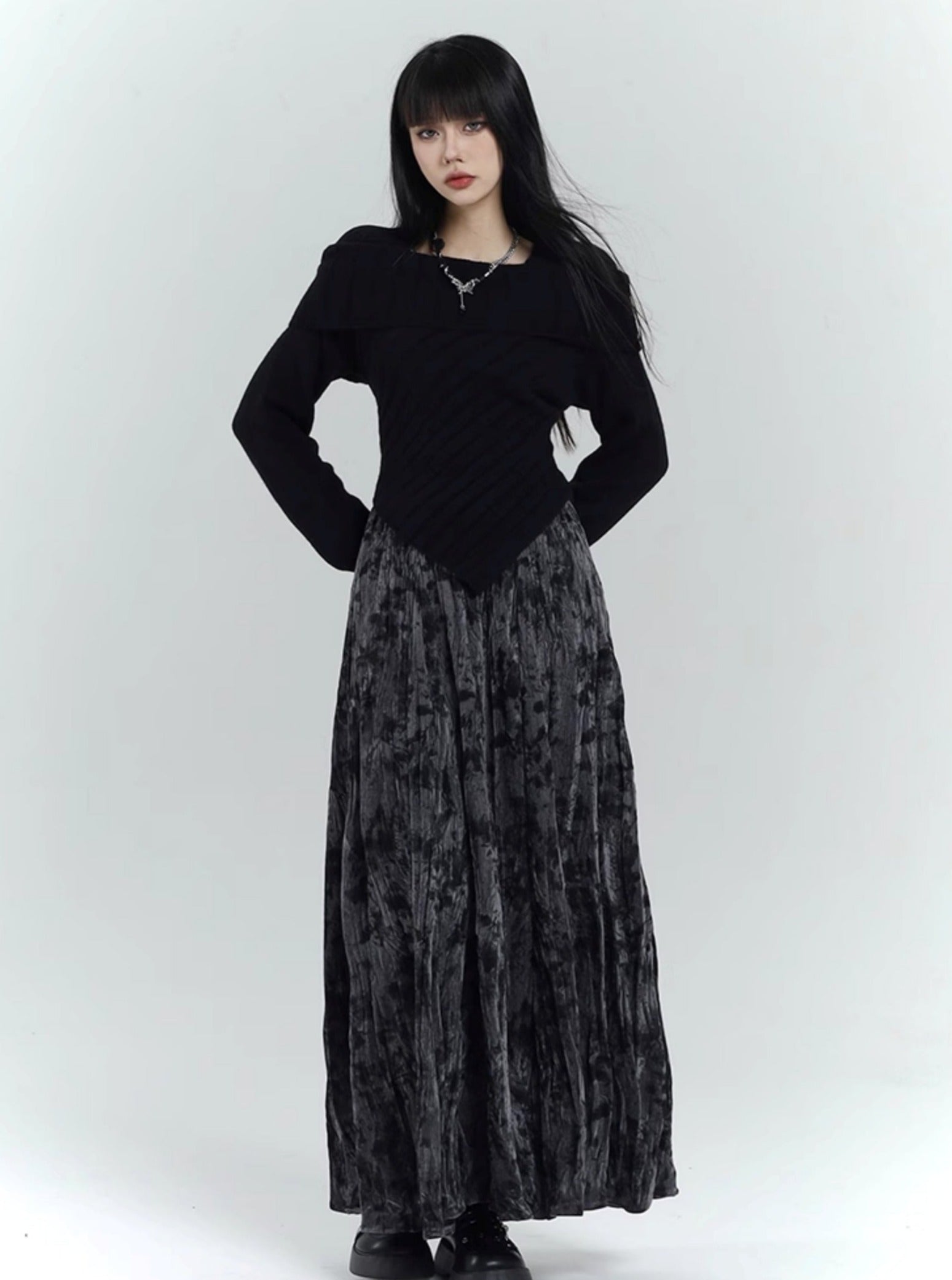 Pleated Texture Velvet Skirt - chiclara