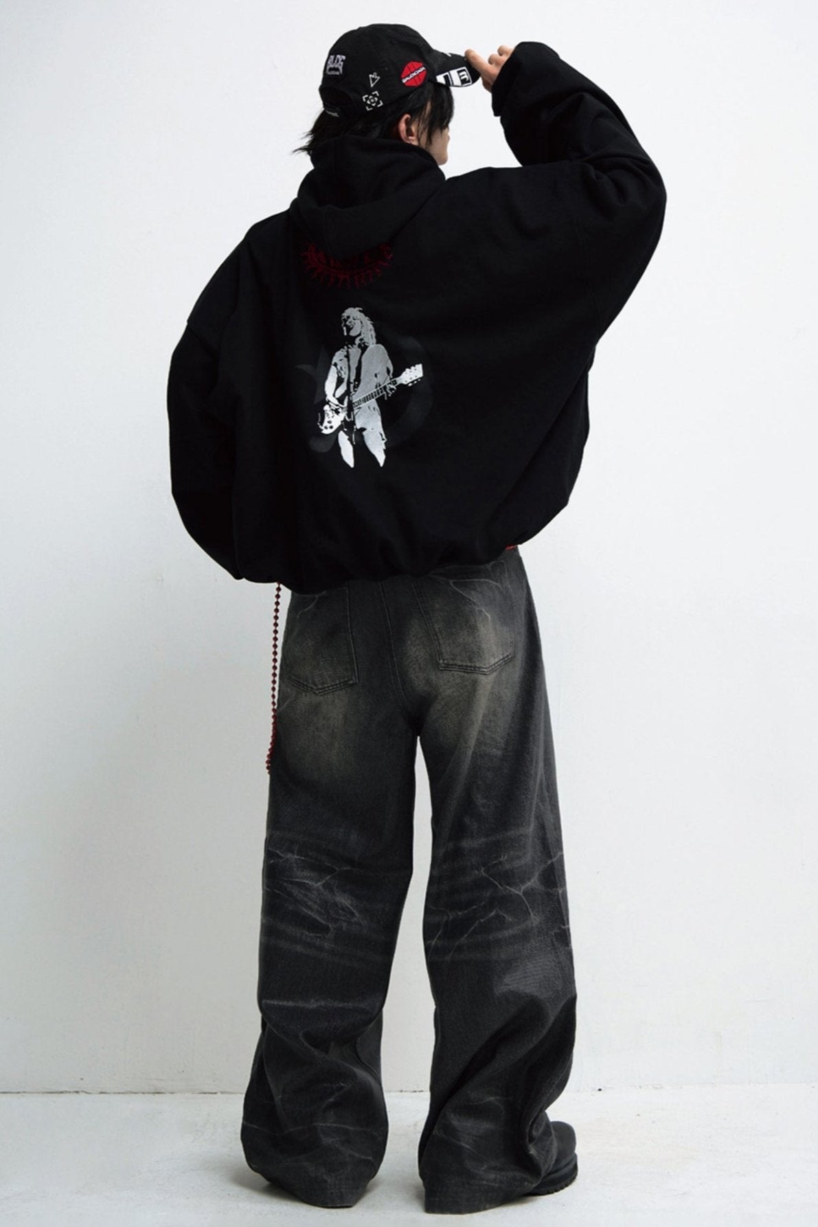Men's Loose Black Star Embroidered Hoodie