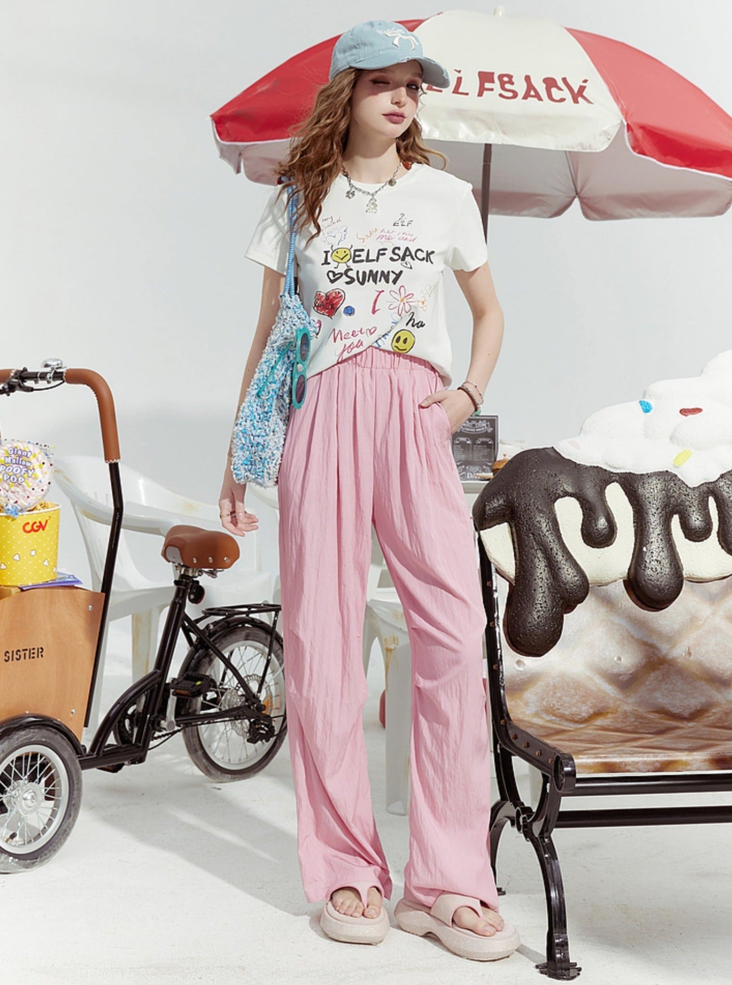 스윗두들 하트 스마일리 그래픽 티셔츠