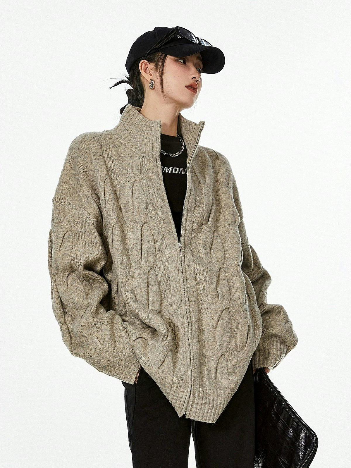 Ribbed Trim Cable Knit Zip-Up Cardigan