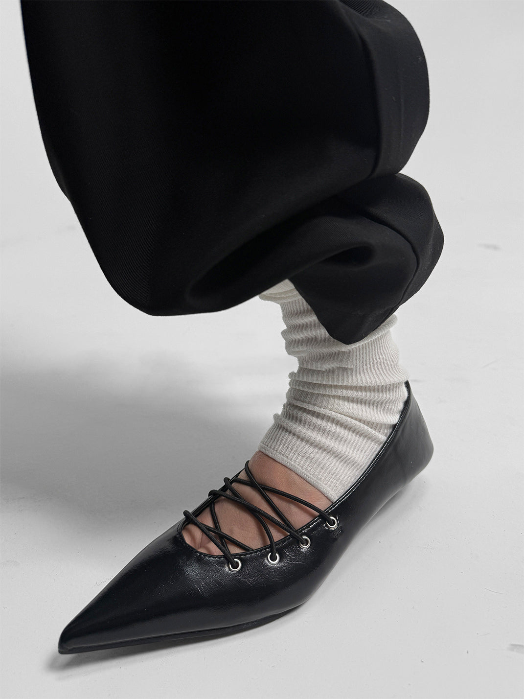 Black Corset-Lace Pointed Ballet Flats - View 4