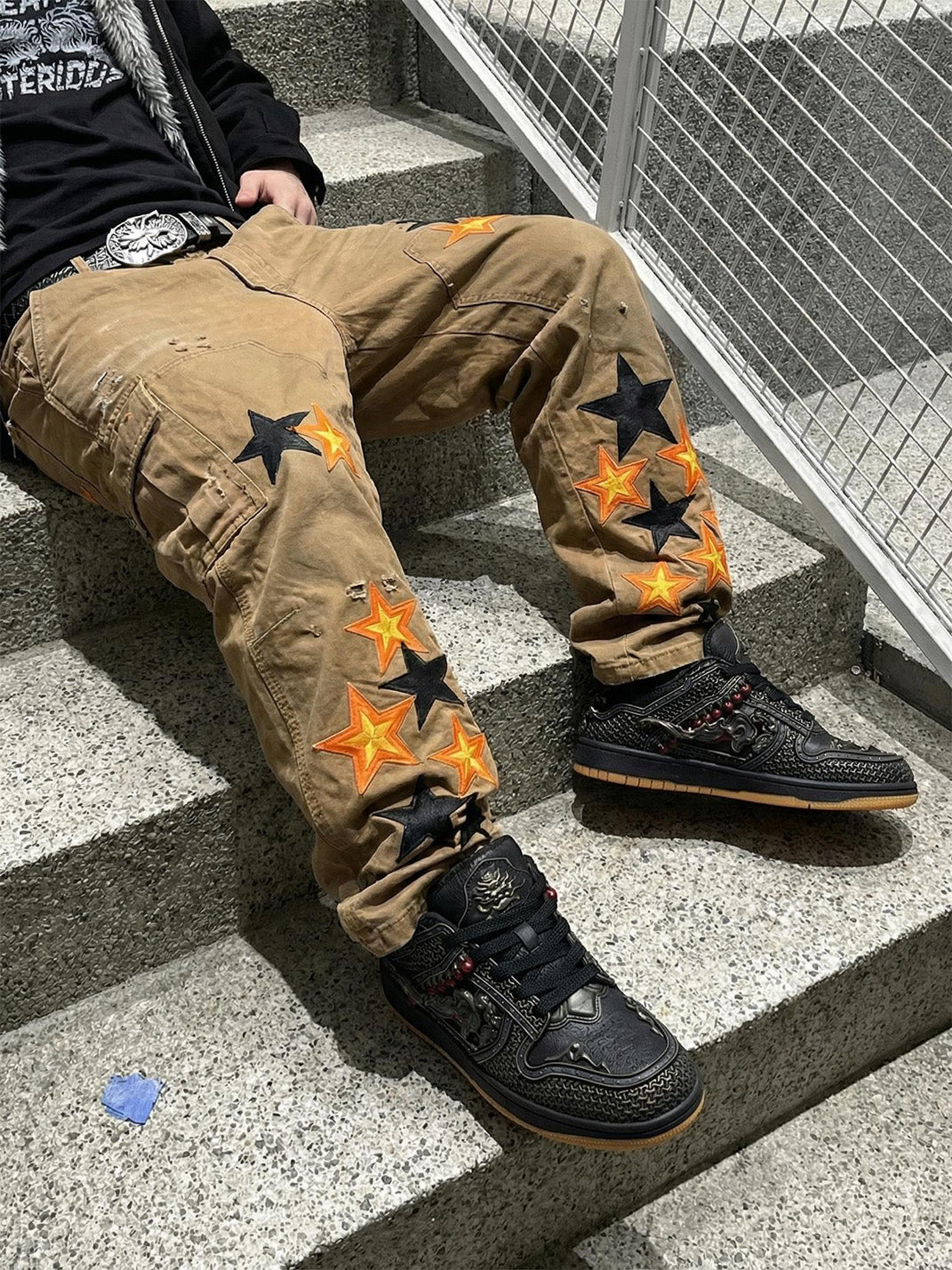 Black Dragon Embroidered Low-Top Sneakers - View 2