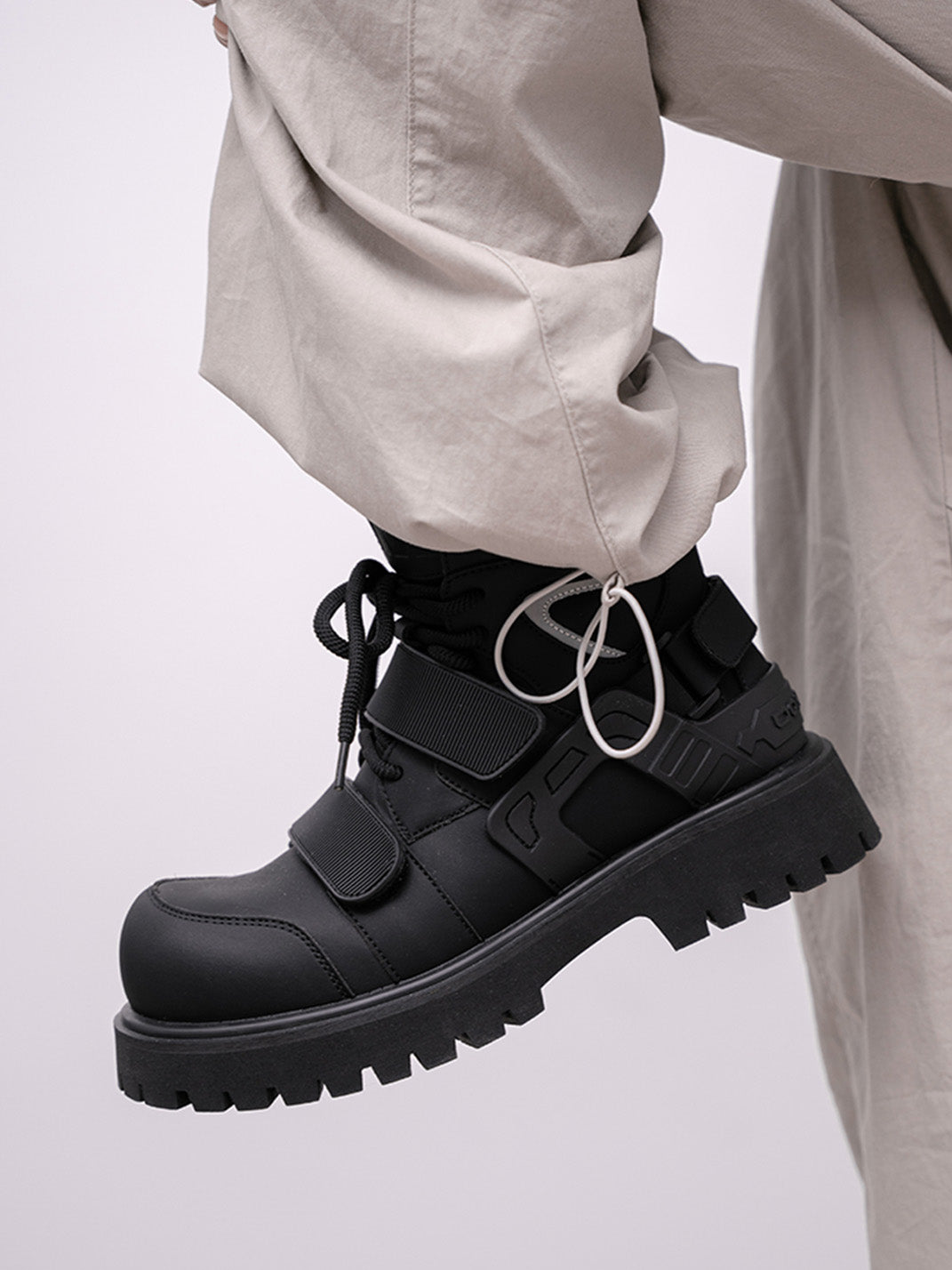 Black Velcro-Strap Lug-Sole Moto Boots - View 4