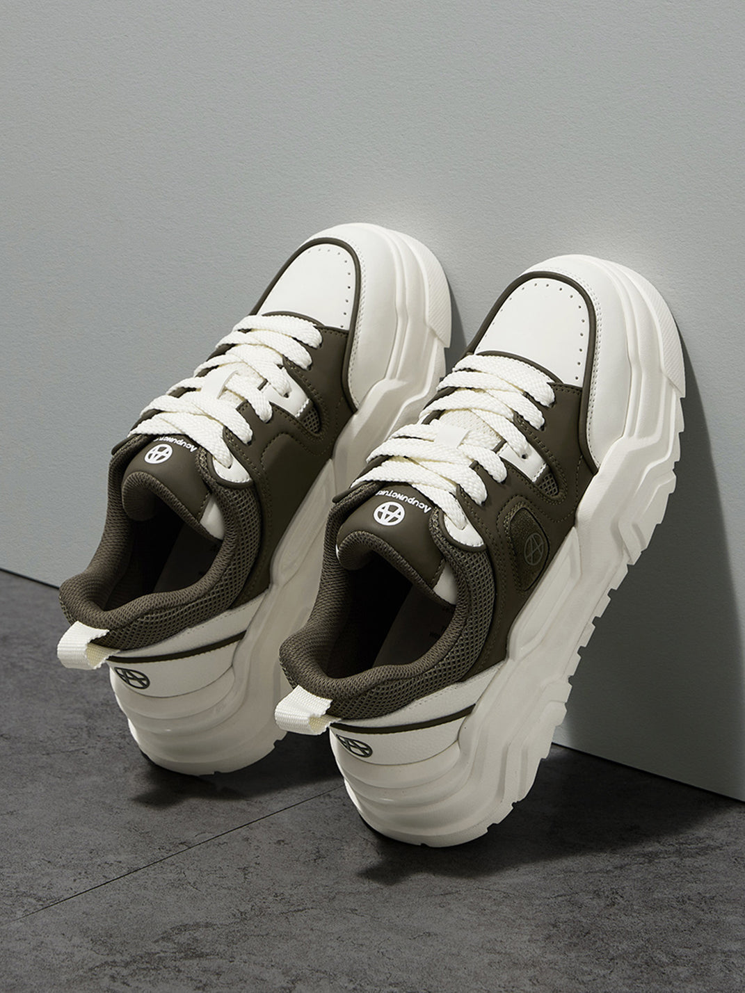 Black White Cutout Platform Sneakers - View 27
