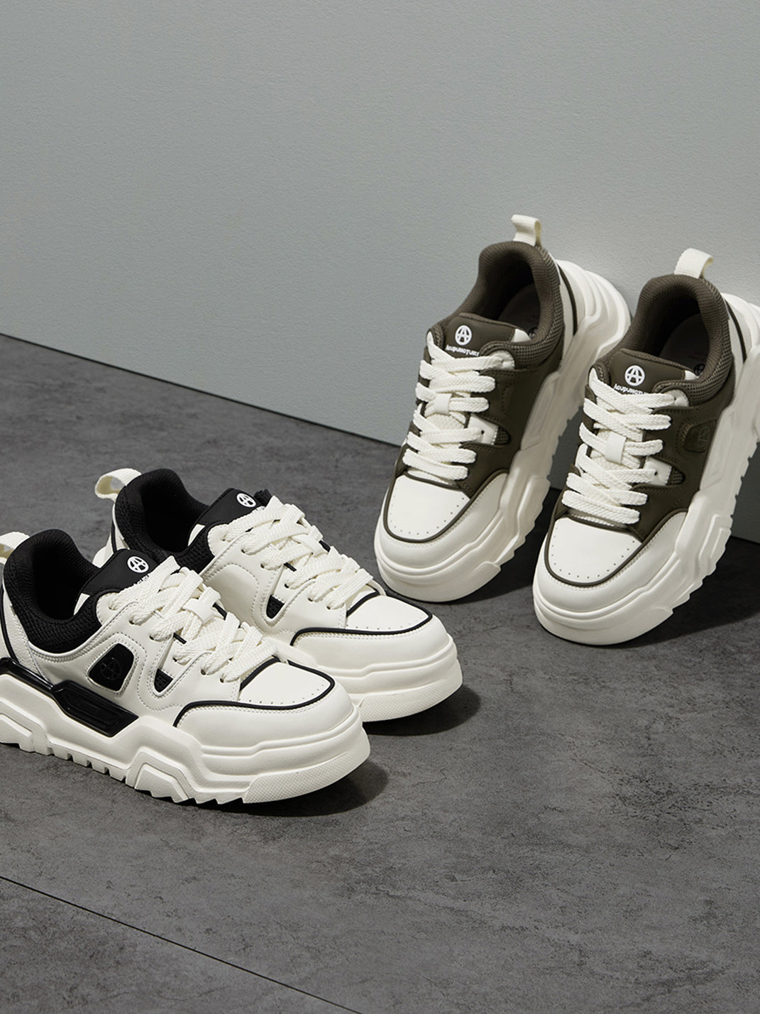 Black White Cutout Platform Sneakers - View 35