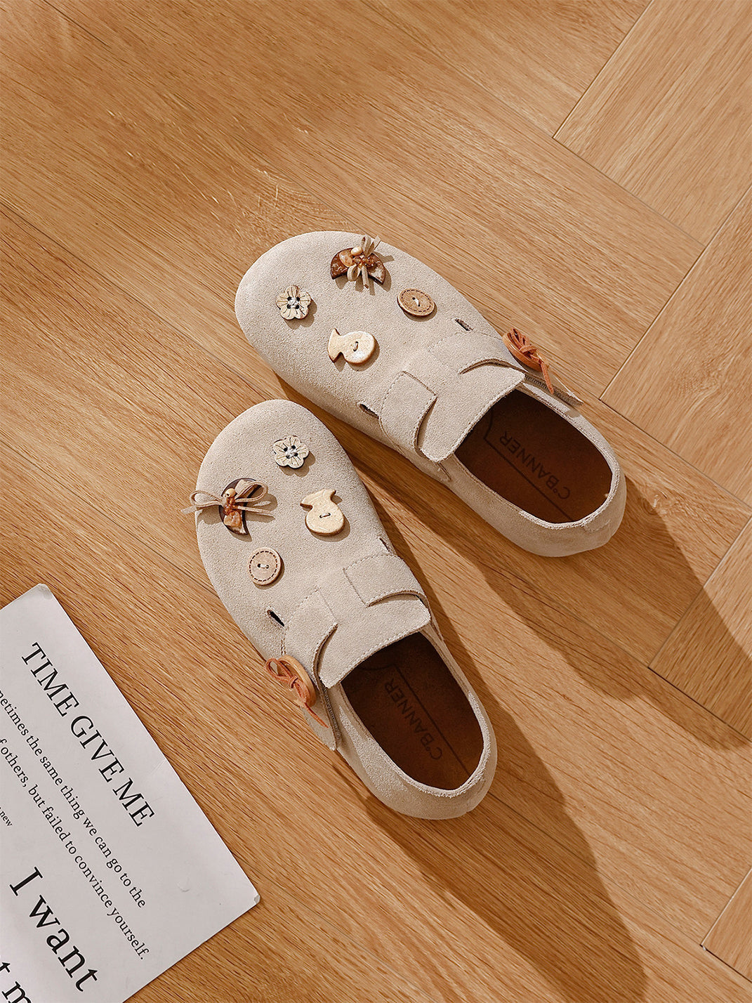 Suede Button-Strap Retro Slip-On Shoes - View 6