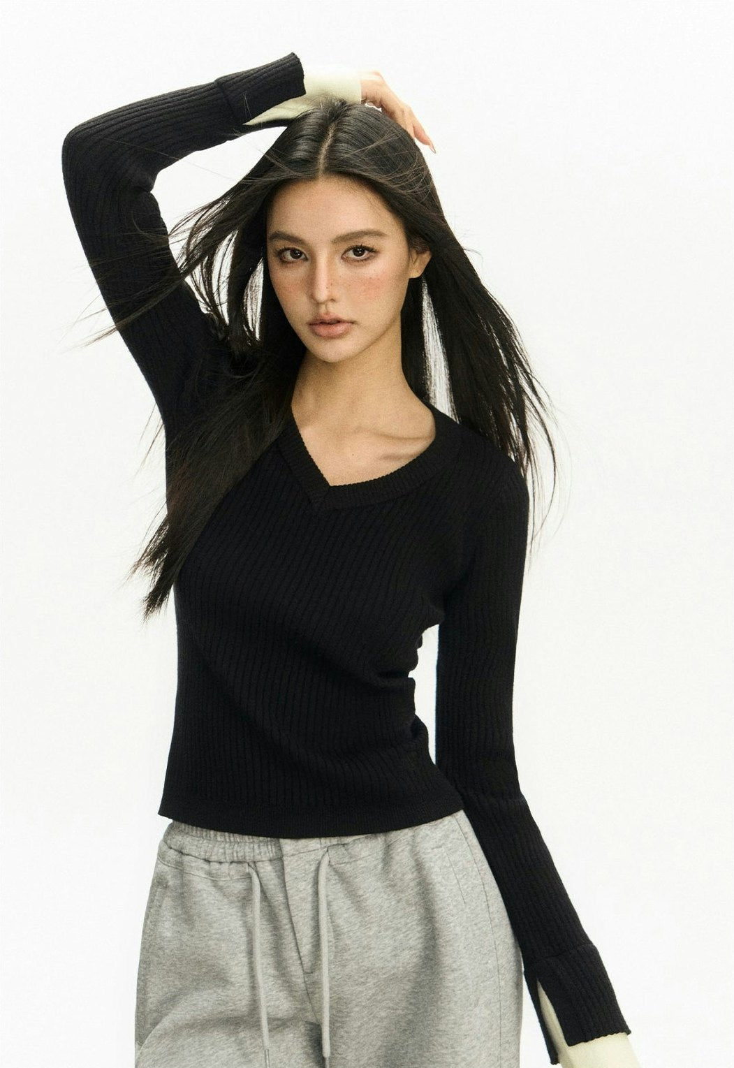 Ribbed V-Neck Contrast Sweater