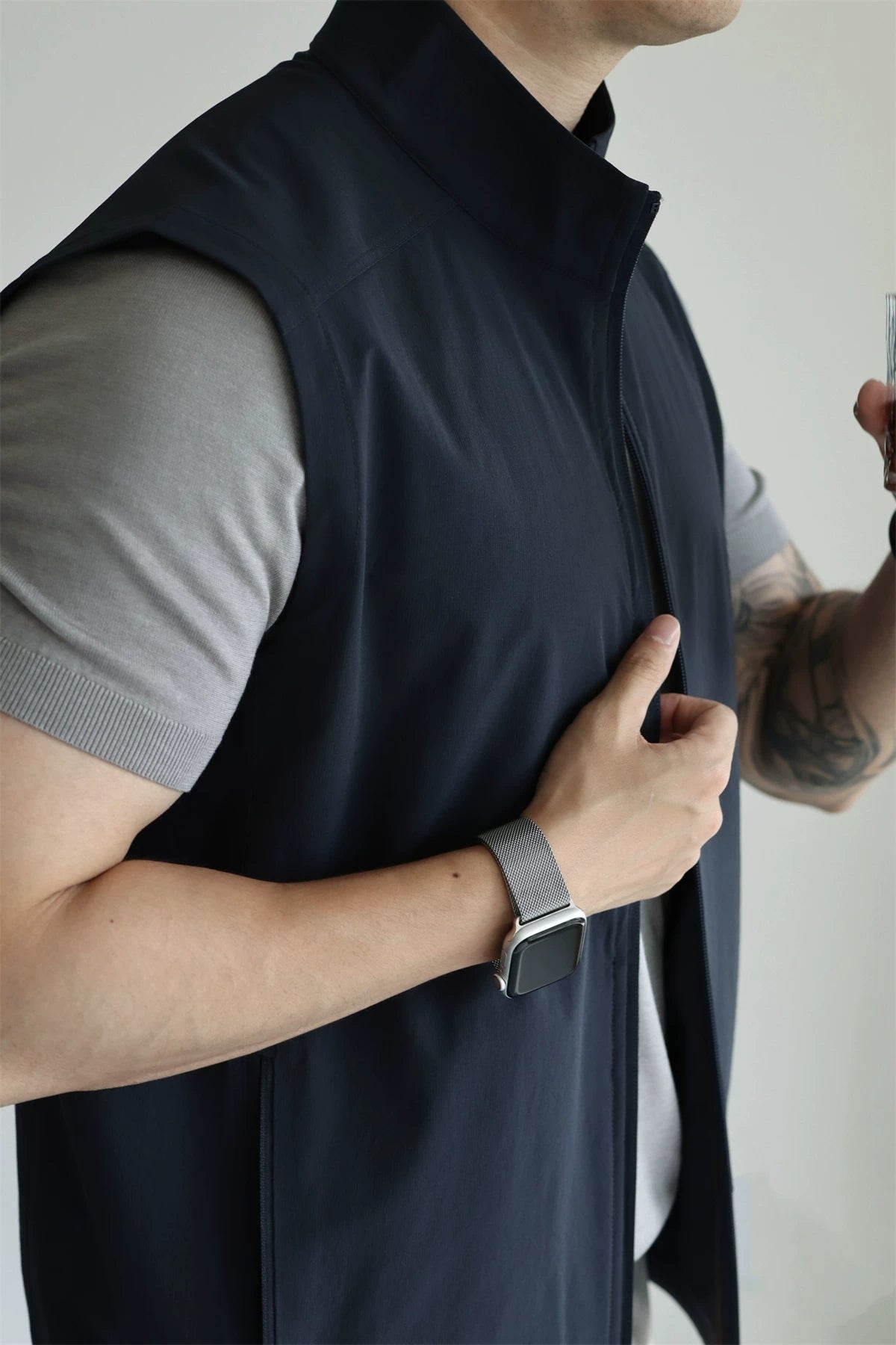 Lightweight Stretch Zip Vest product view 2
