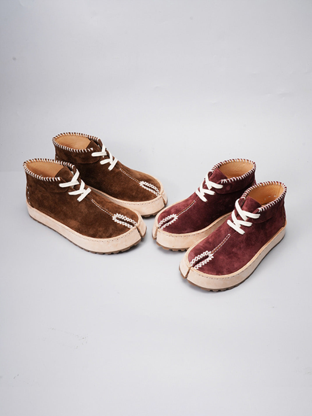 Split-Toe Leather Lace-Up Chukka Boots - View 11