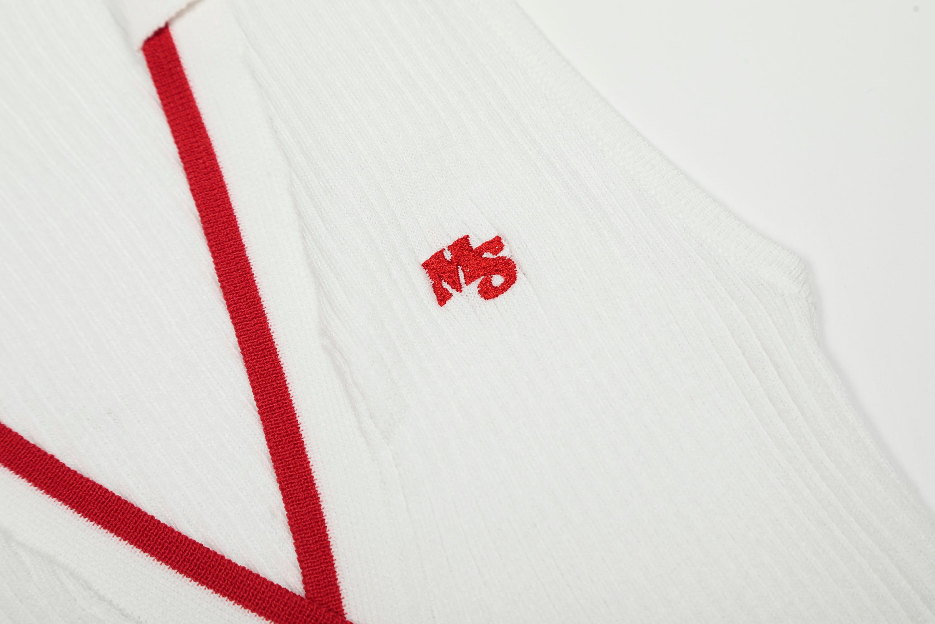 Ribbed Sleeveless Polo Shirt with Red Trim