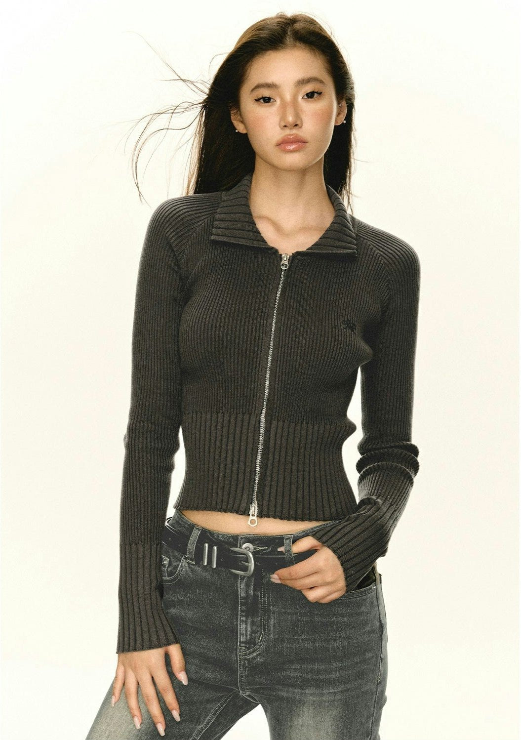 Slim Cropped Ribbed Zip-Up Sweater