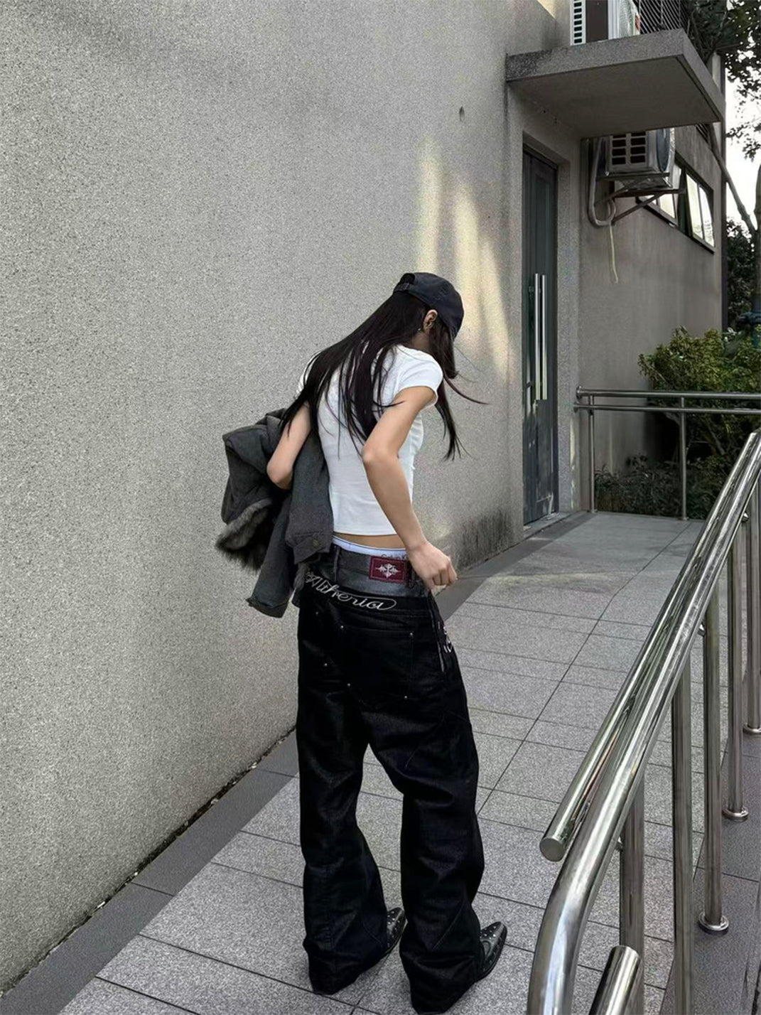 Waxed Double-Waist Patchwork Jeans - View 3