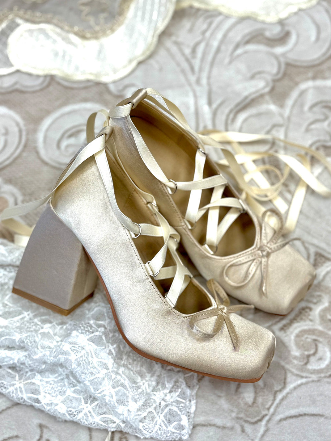 Bow-Tied Satin 9 cm Mary Jane Pumps - View 9