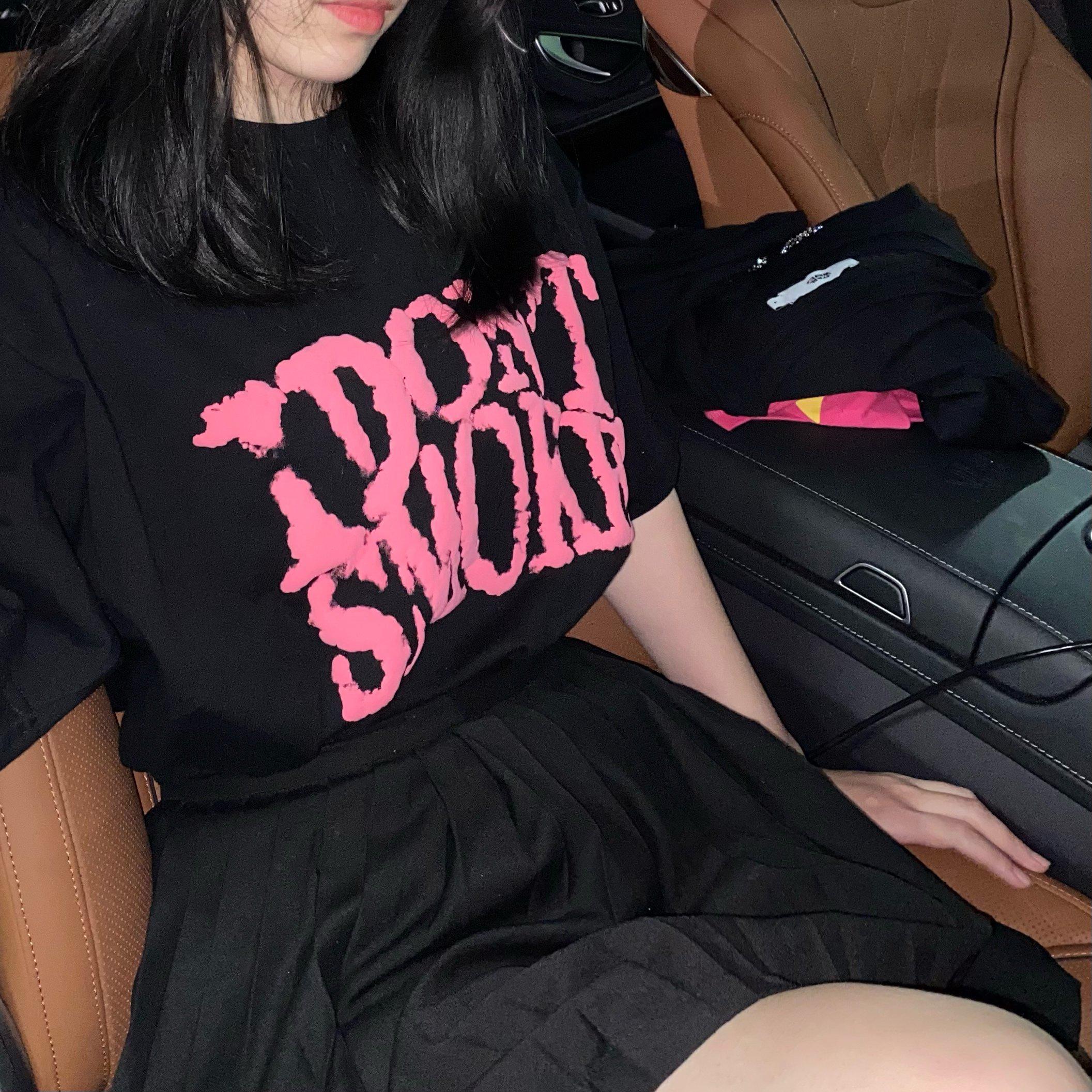 Smoke Graphic T-Shirt - chiclara