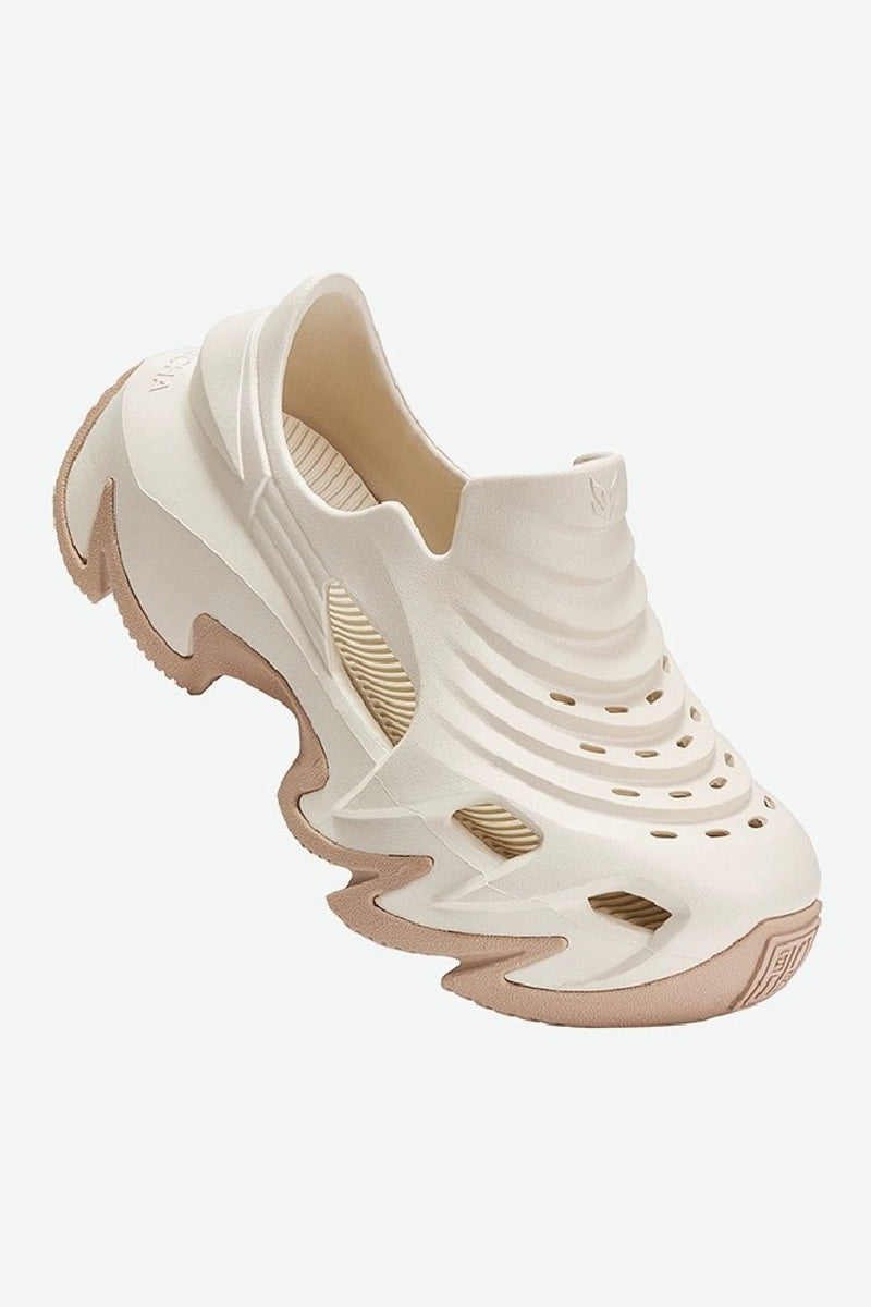 Ventilated Platform Clog