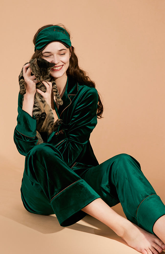 Thickened Velvet Long-Sleeve Loungewear Set - chiclara