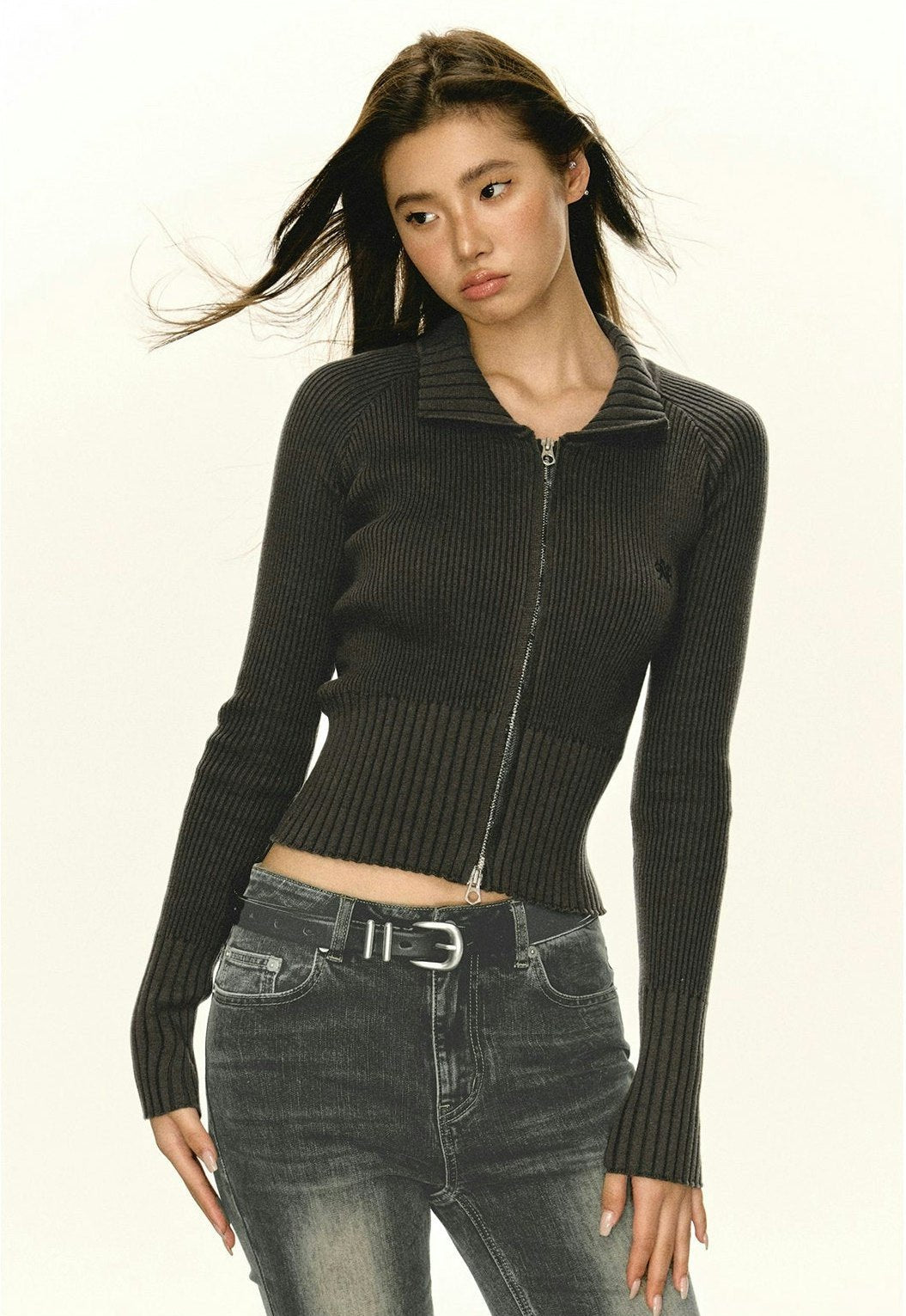Slim Cropped Ribbed Zip-Up Sweater