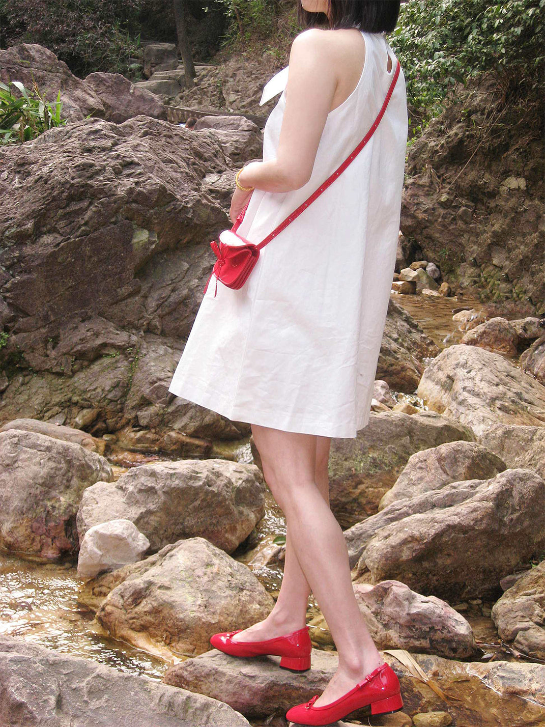 Red Leather Bow Mid-Heel Pumps - View 6