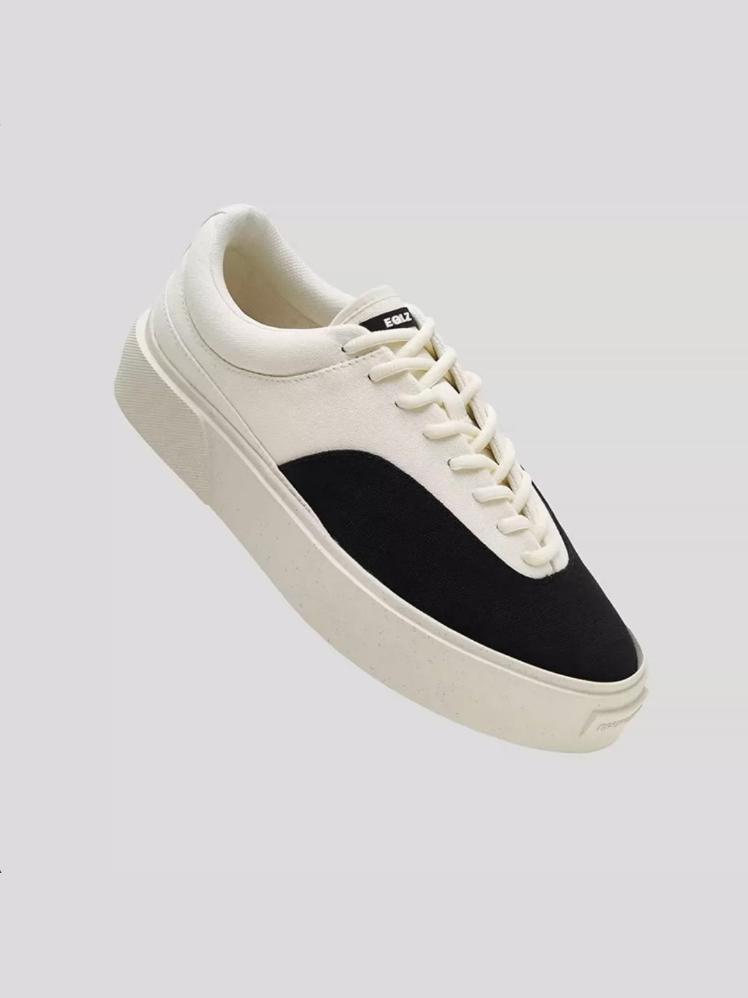Two-Tone Platform Canvas Skate Shoes - View 5