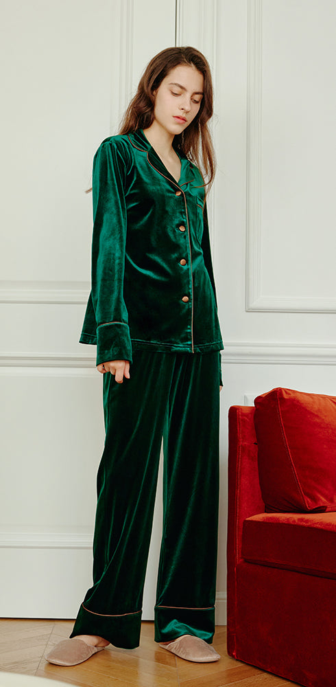 Long-Sleeve Velvet Loungewear Pajama Set - chiclara