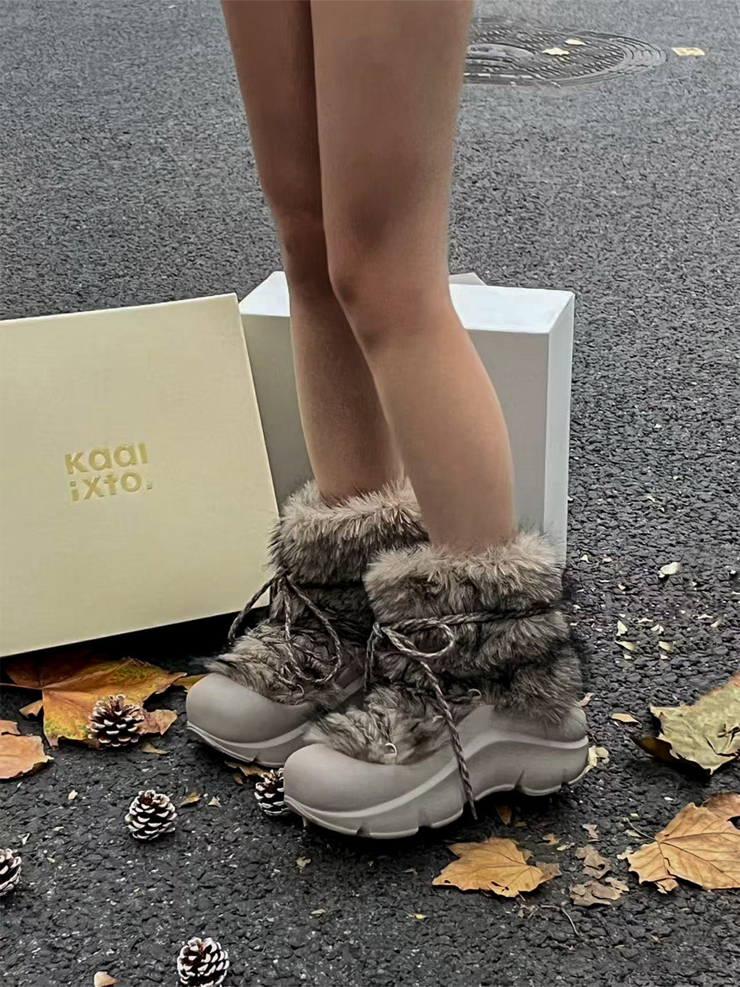 Faux Fur Beaded Platform Snow Boots - View 9
