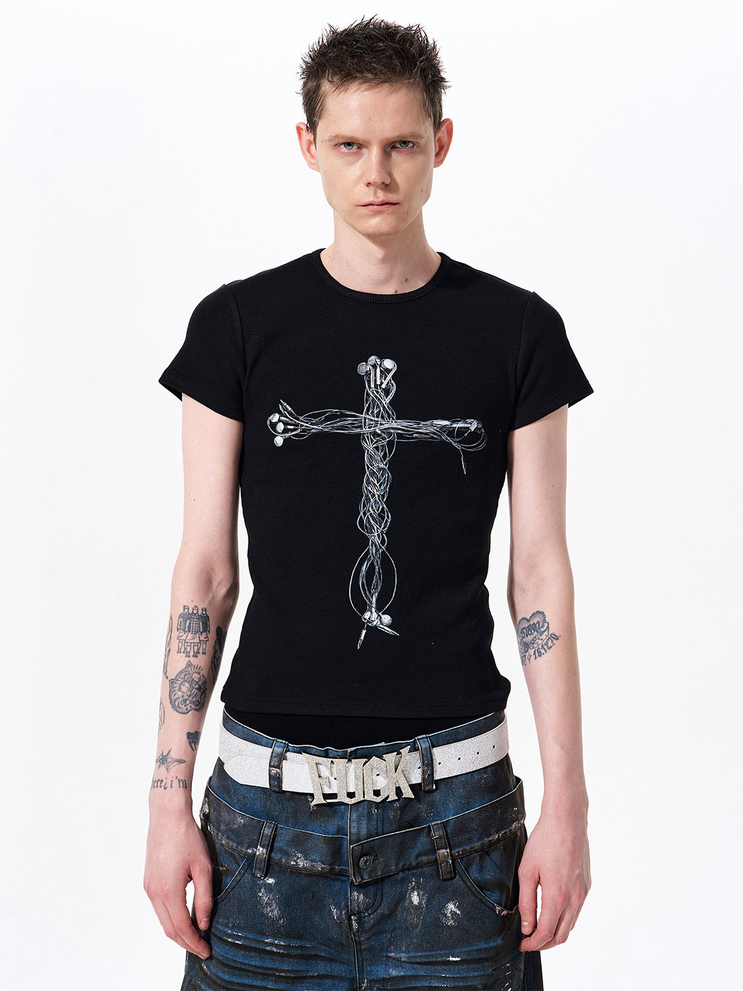 Cross-Headphone Graphic Slim T-Shirt