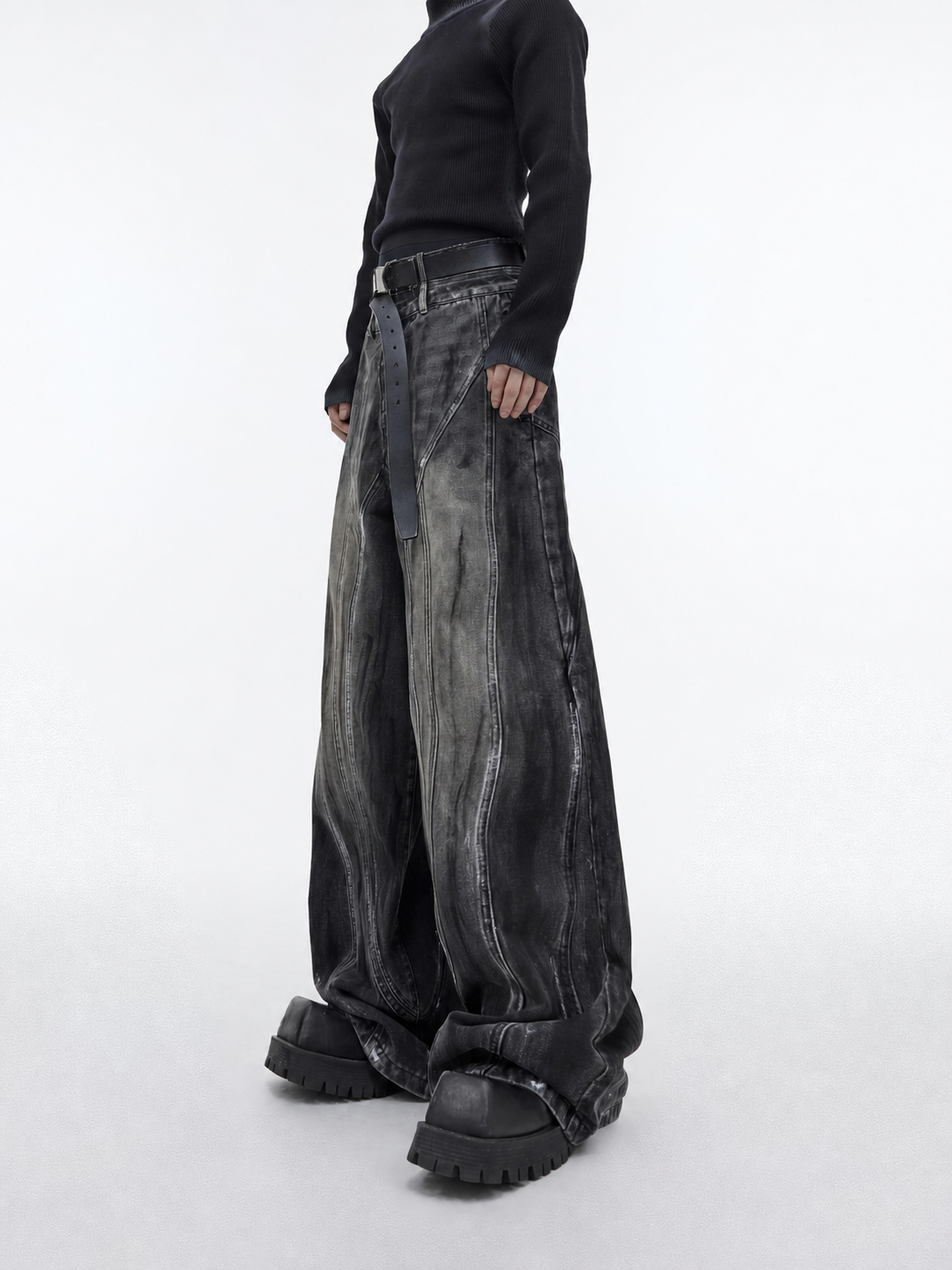 Graphite Wash Panel Wide-Leg Jeans side view