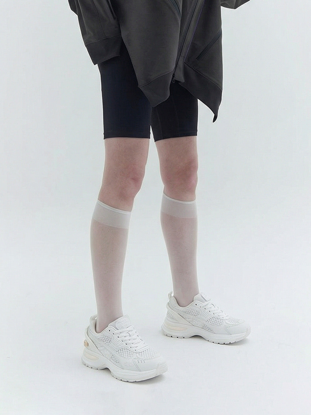White Mesh Sculpted-Sole Runner Sneakers - View 4