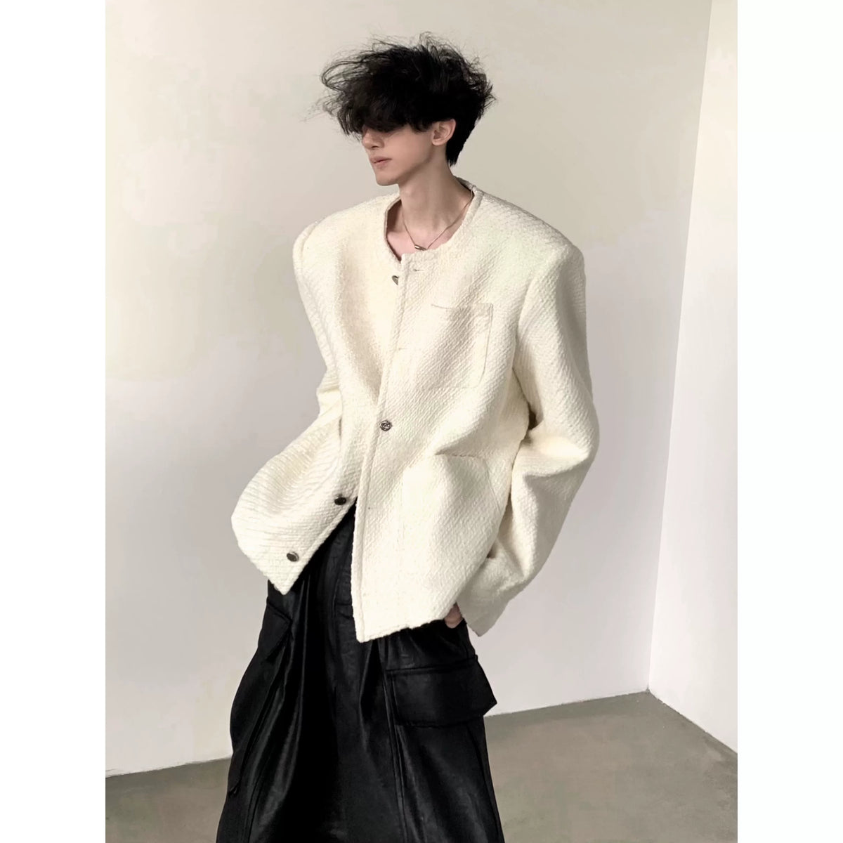 Collarless Tweed Shoulder-Pad Jacket product view 6