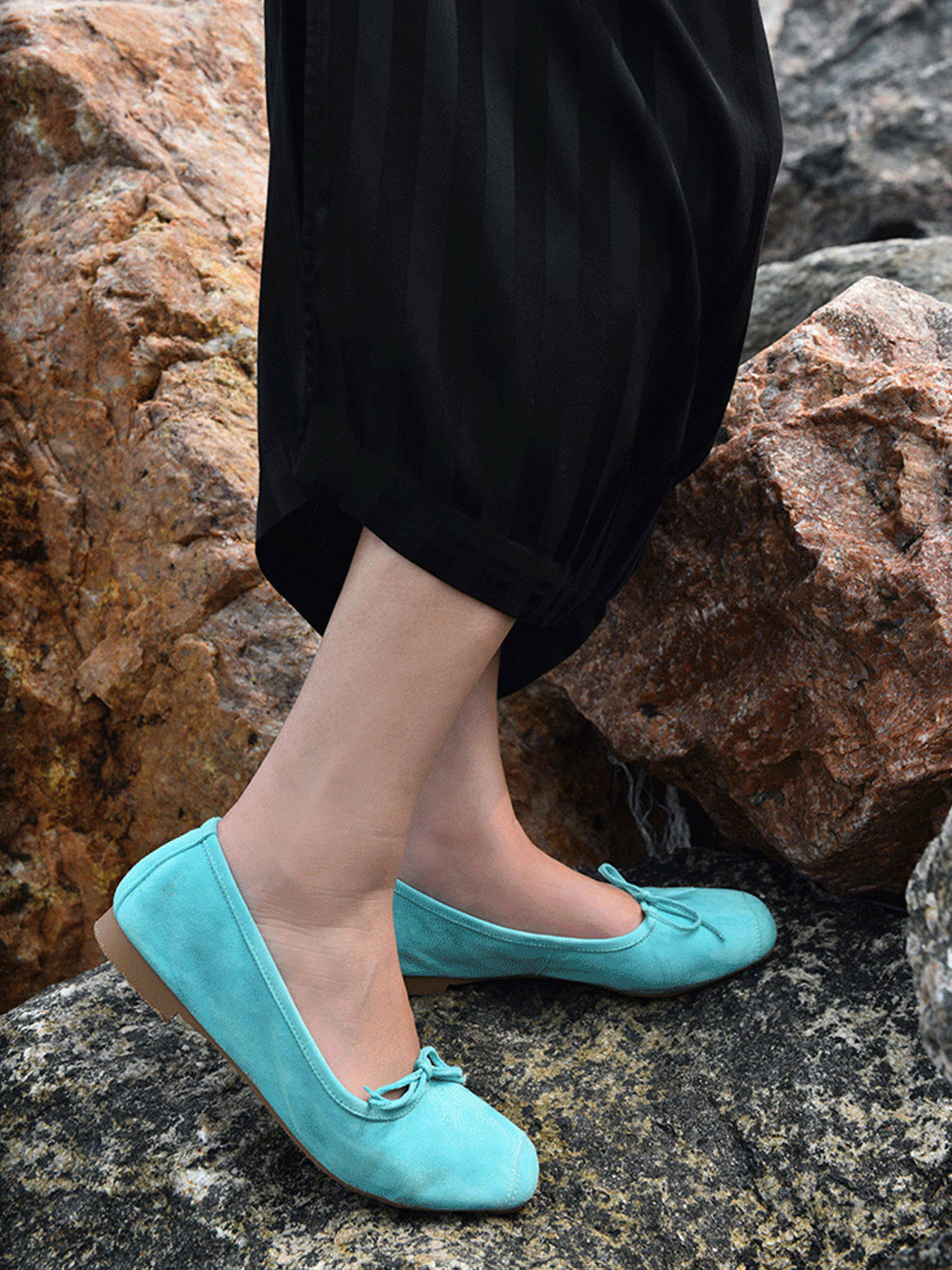 Square-Toe Metallic Bow Ballet Flats - View 14
