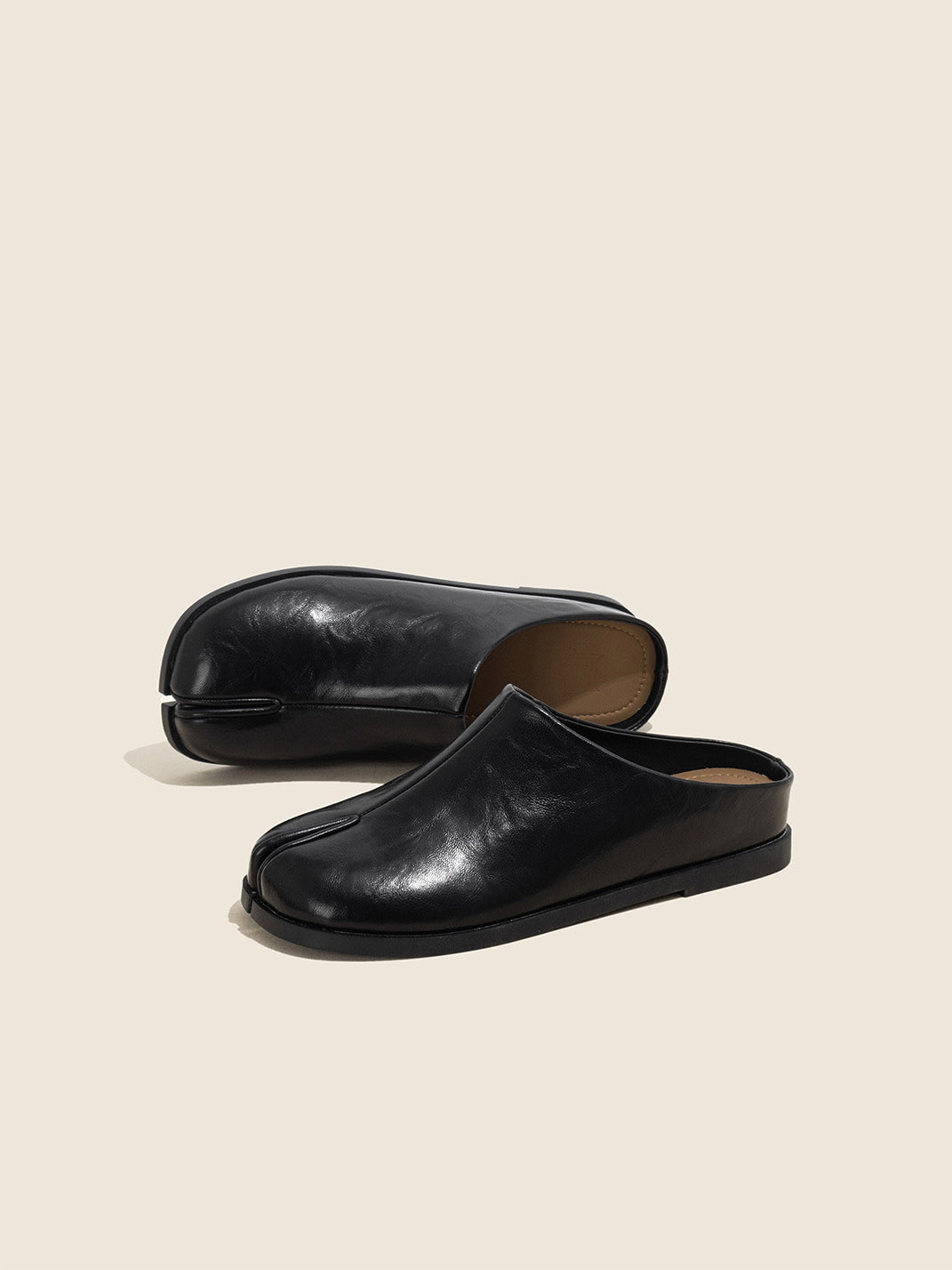 Split-Toe Leather Backless Flat Mules - View 7