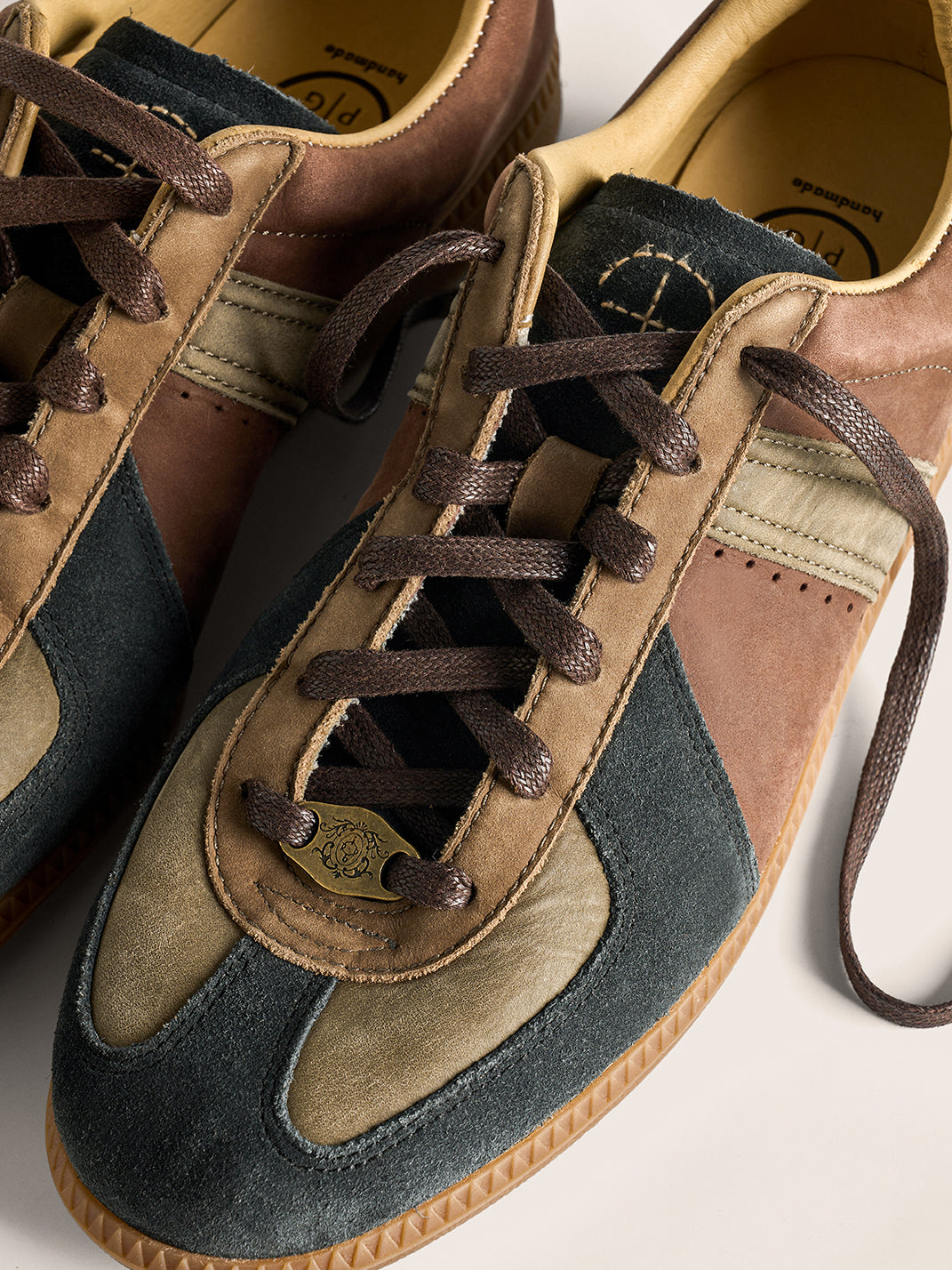 Washed Suede Colorblock Retro Trainers - View 15