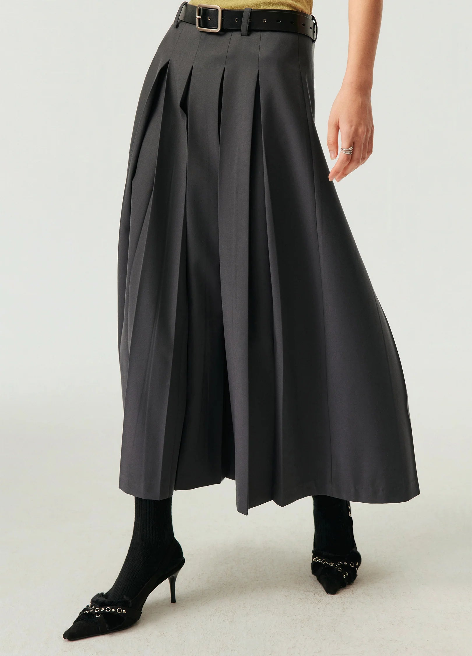 Deep Box Pleated Midi Skirt