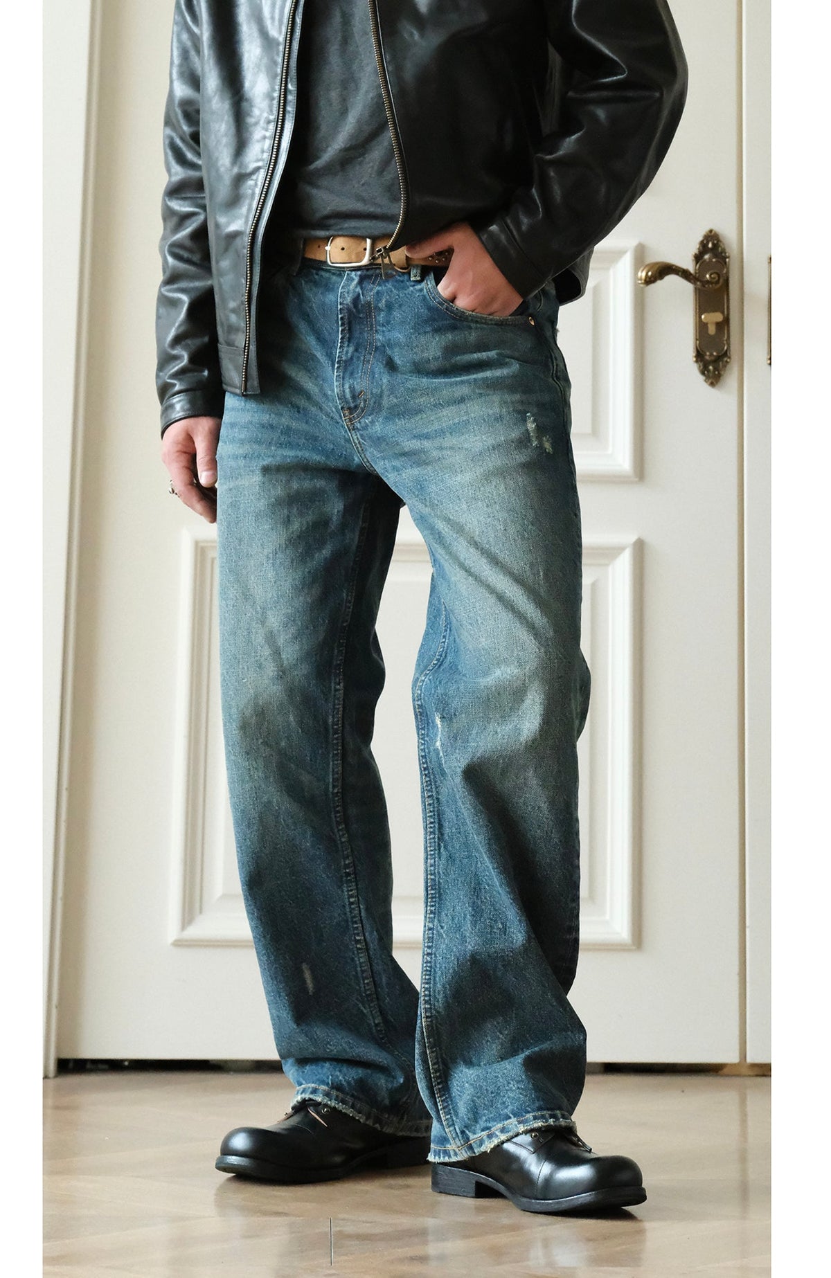 Light Wash Distressed Cotton Jeans - product view 5