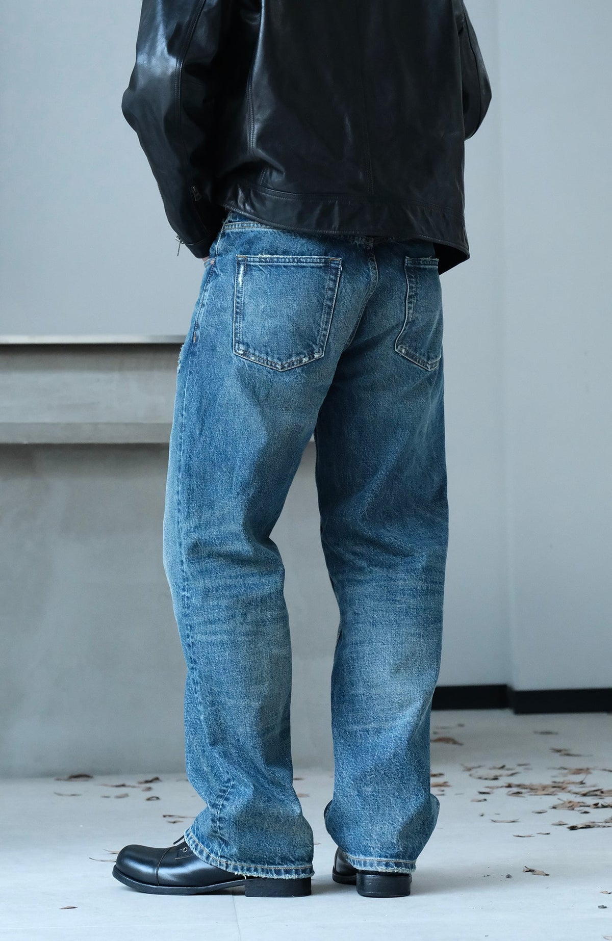 Light Wash Distressed Cotton Jeans - product view 6