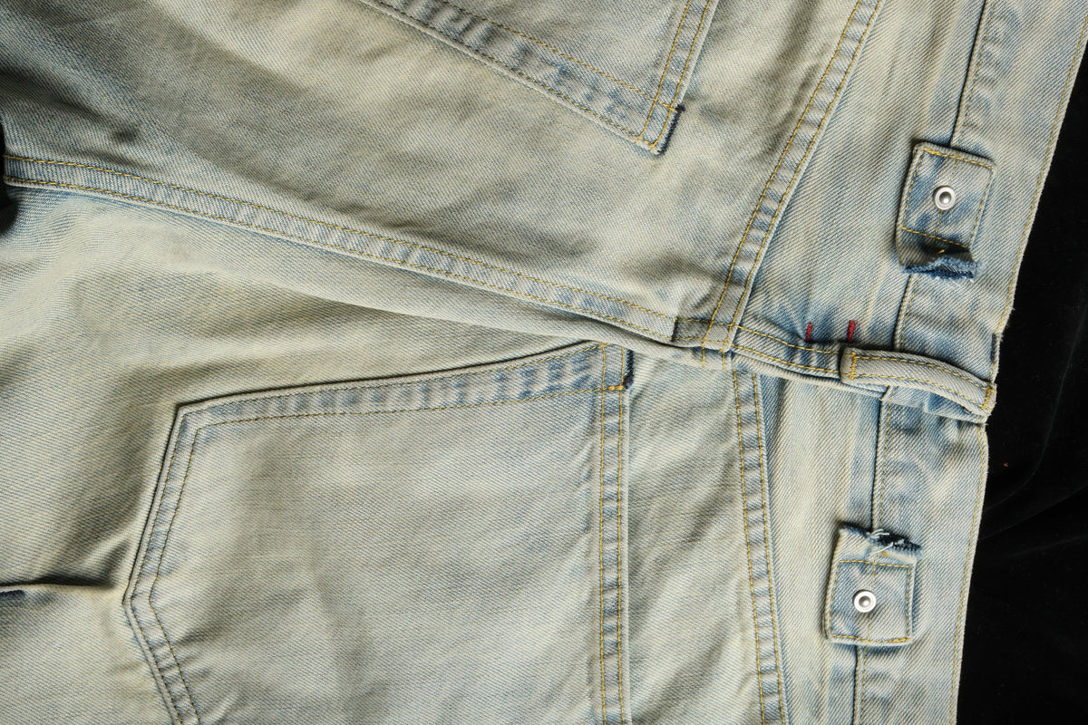 Pale Wash Paint Splatter Jeans - product view 18