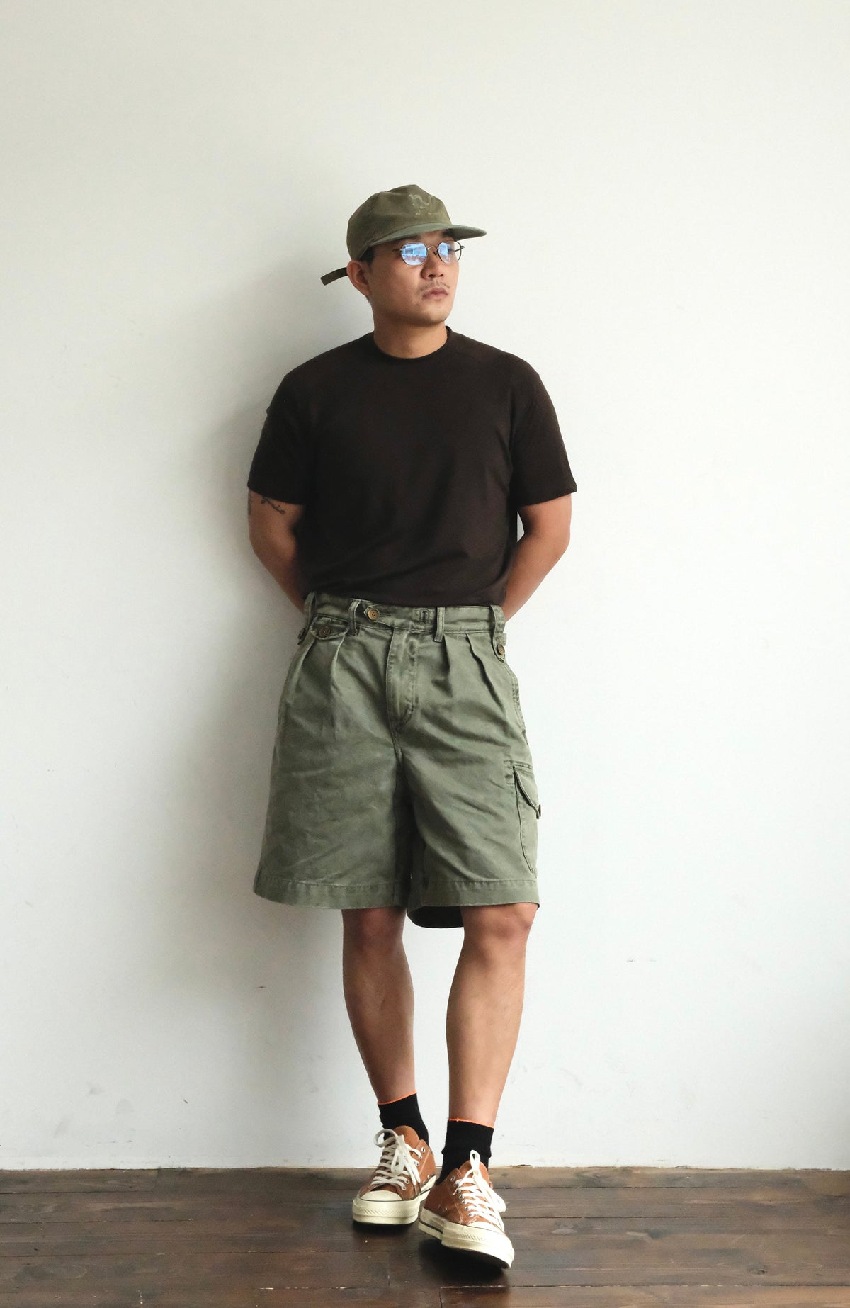 Washed Cotton Pleated Cargo Shorts - product view 10