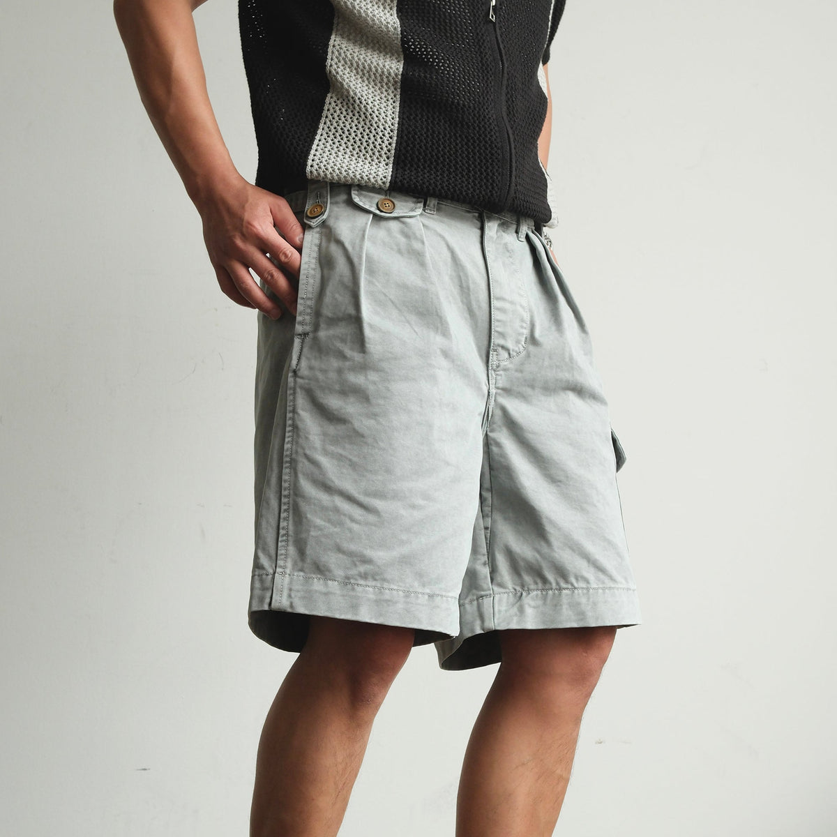 Washed Cotton Pleated Cargo Shorts - product view 7