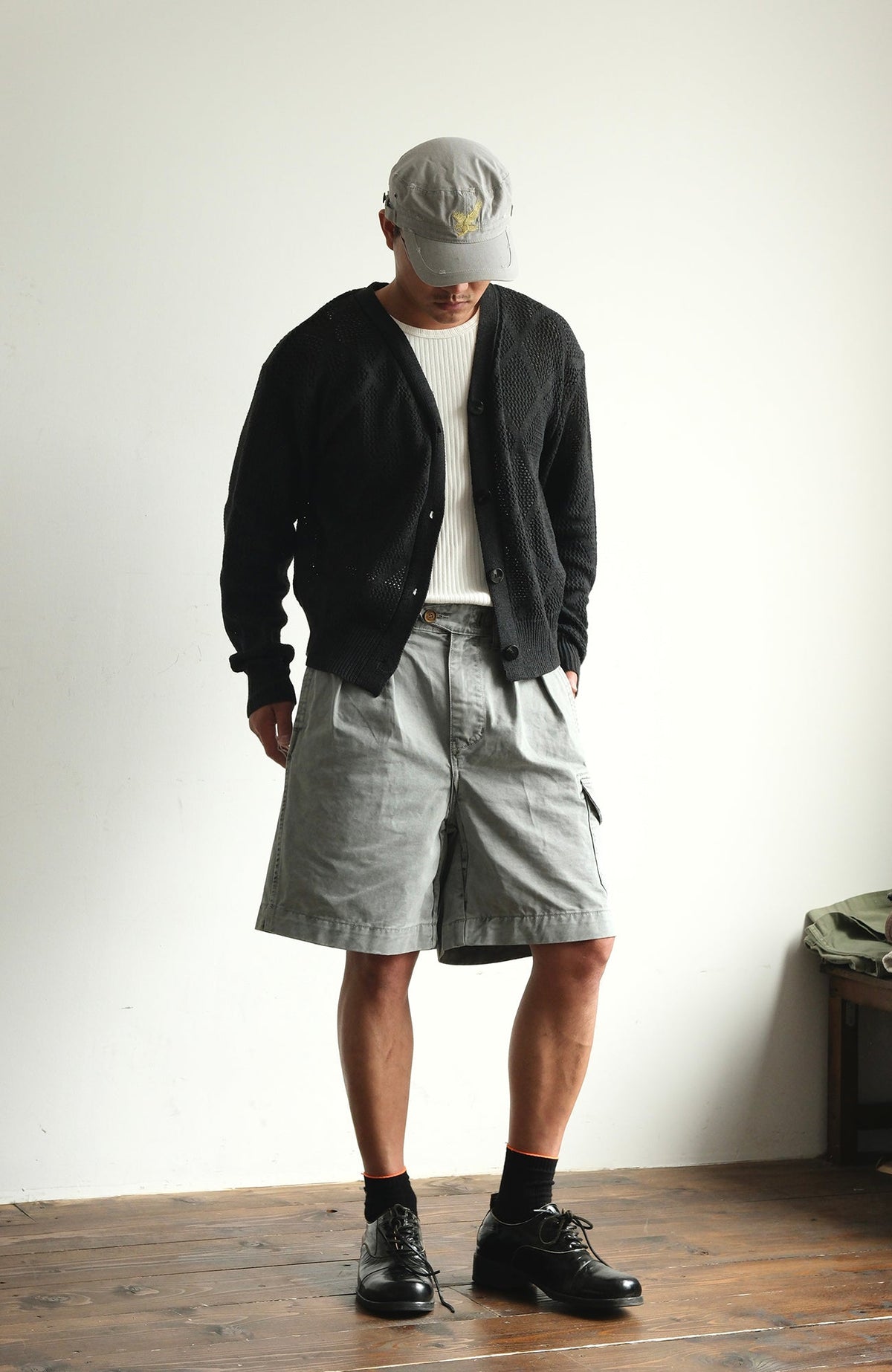 Washed Cotton Pleated Cargo Shorts - product view 9