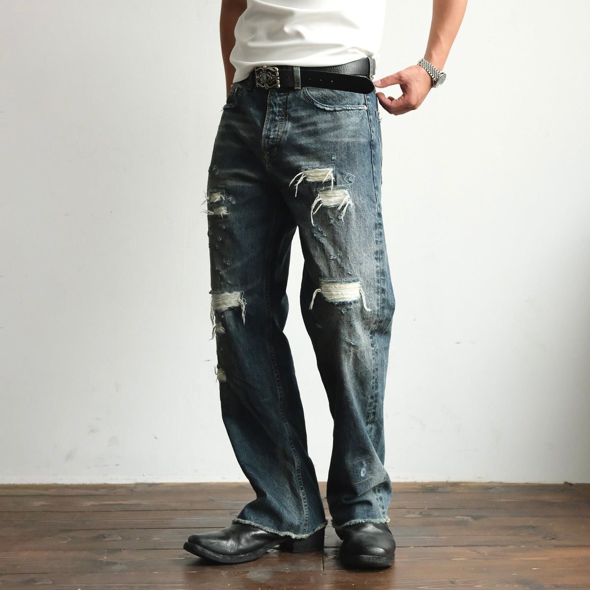 Vintage Blue Ripped Straight Leg Jeans - product view 1