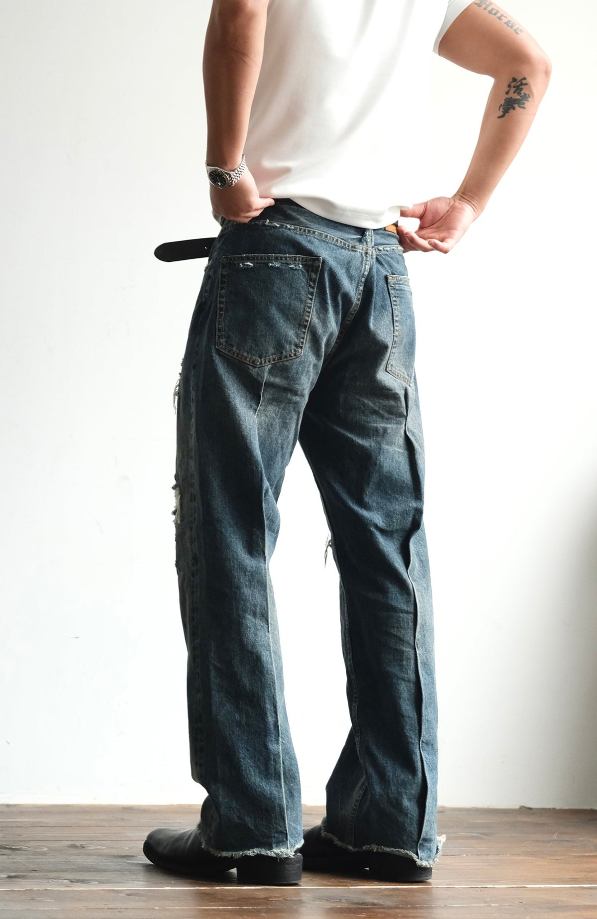Vintage Blue Ripped Straight Leg Jeans - product view 4