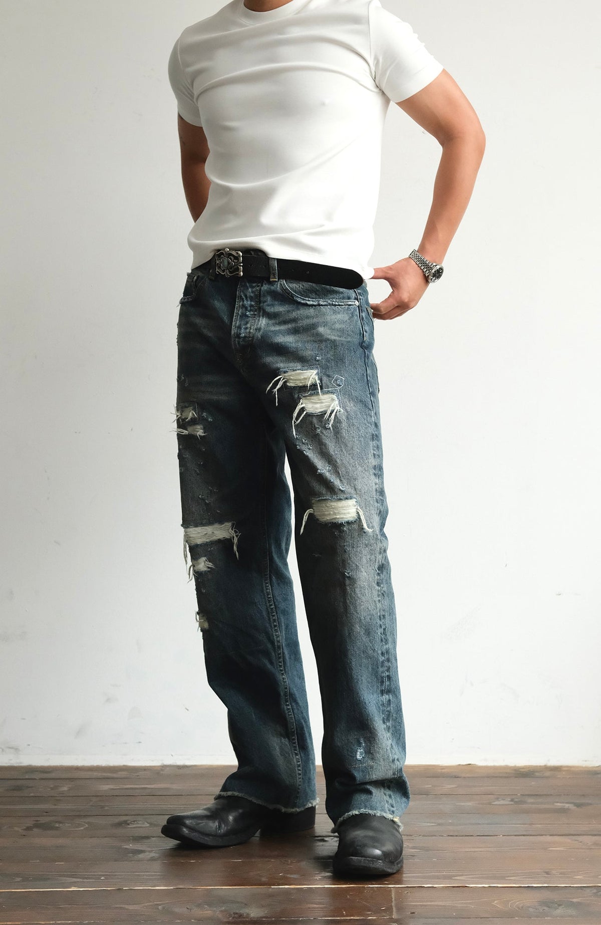 Vintage Blue Ripped Straight Leg Jeans - product view 6
