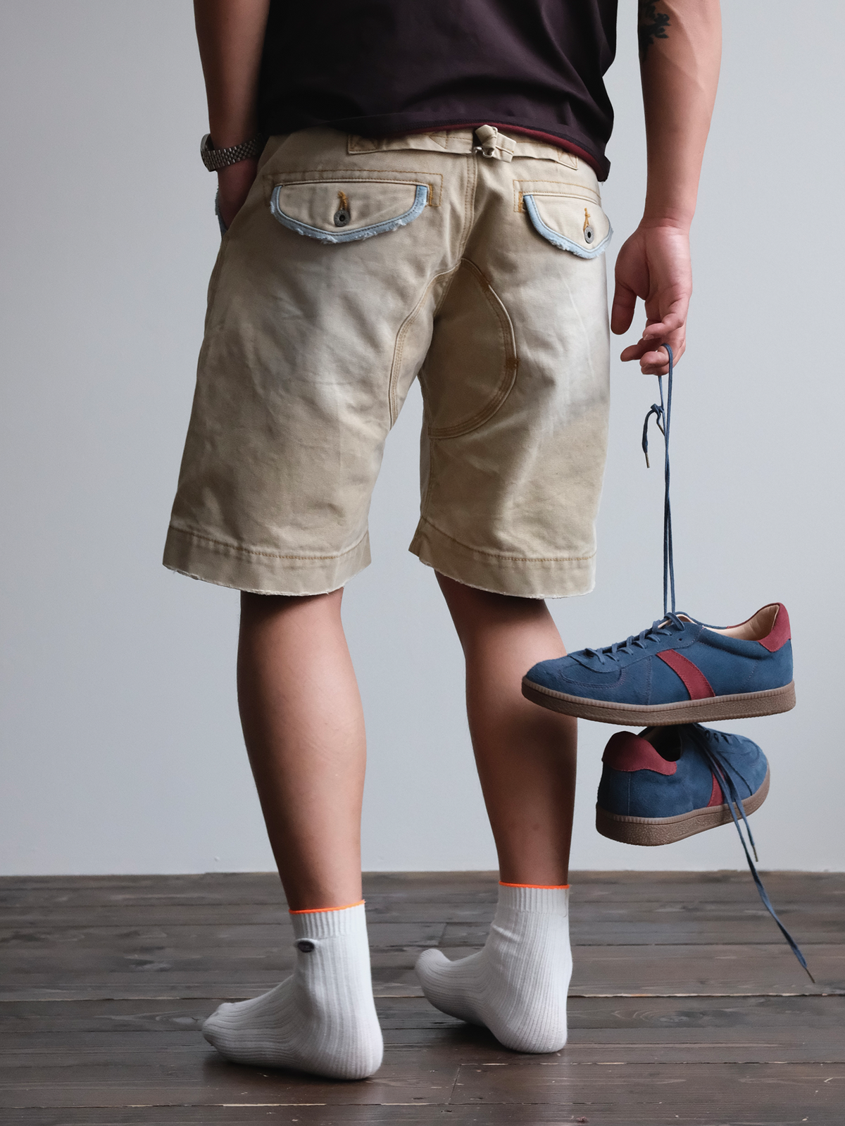 Denim Trim Washed Cotton Utility Shorts - detail or styled view 7