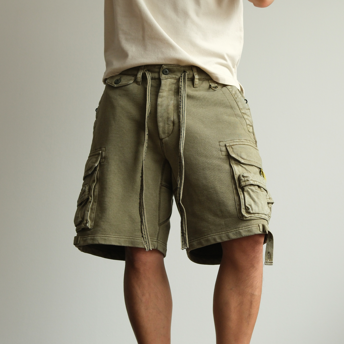 Drawstring Cotton Utility Cargo Shorts - product view 1